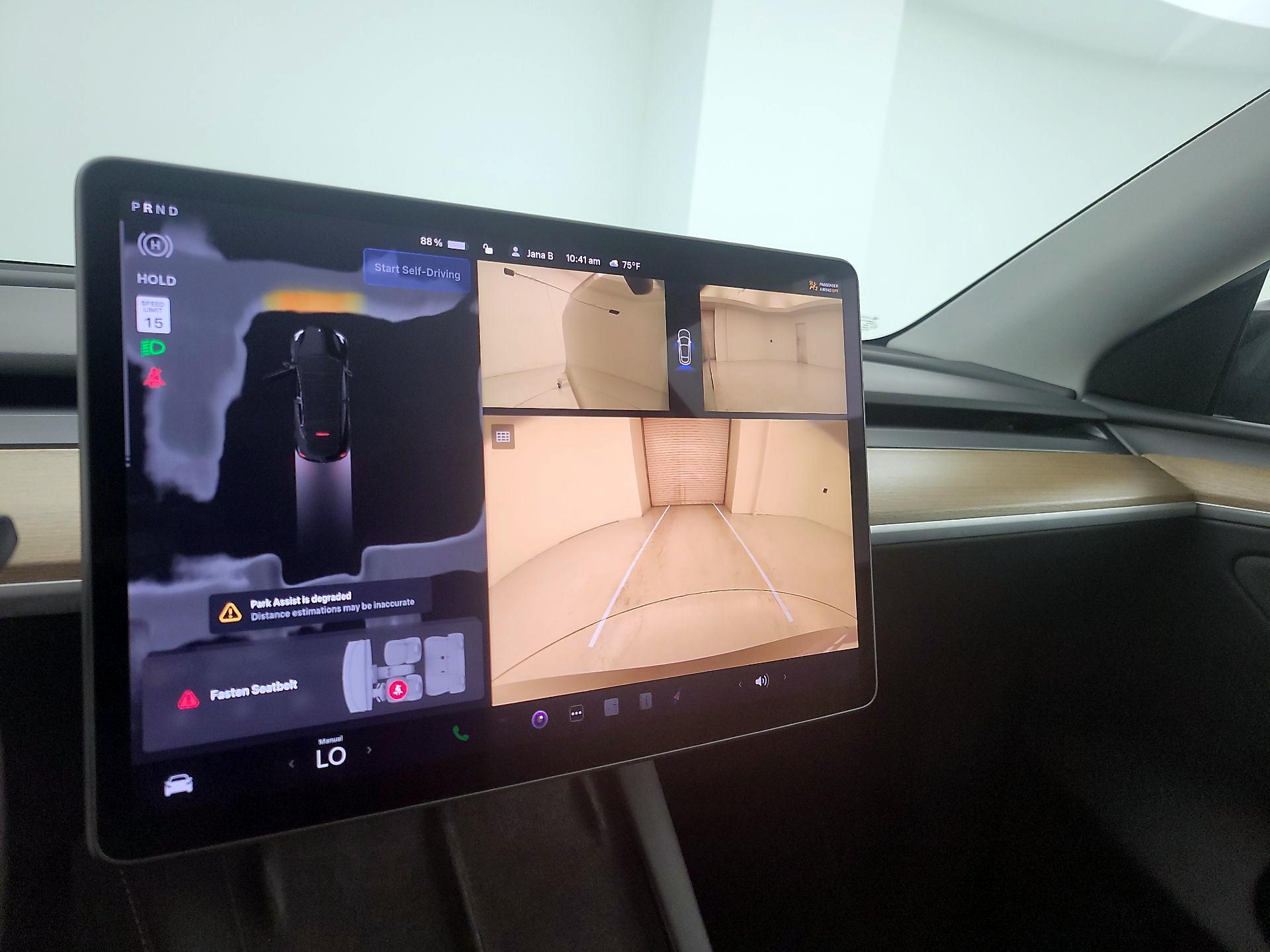 Thumbnail: 2023 Tesla Model Y - 14