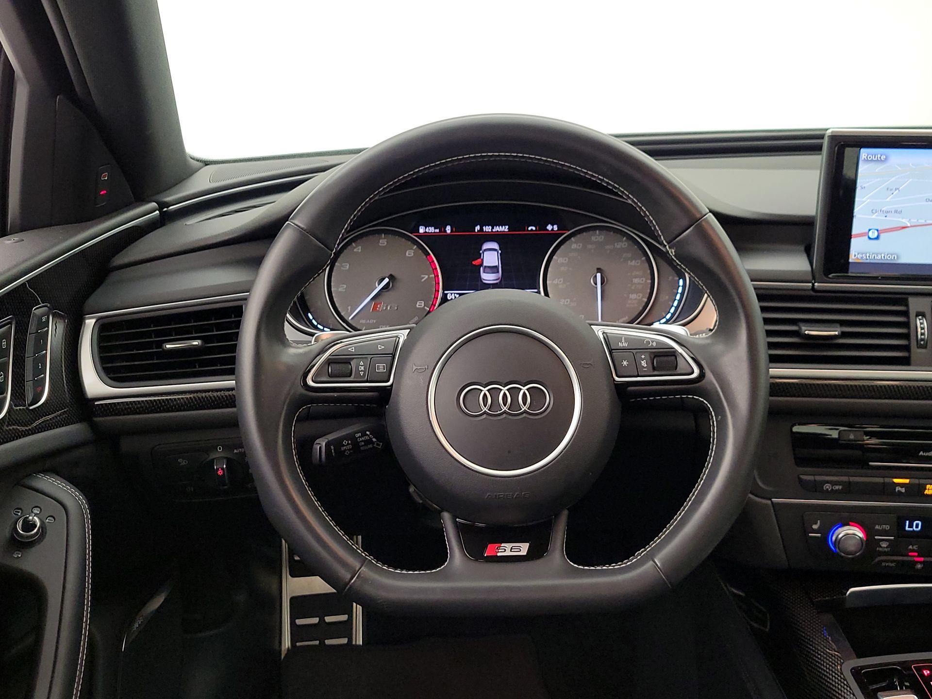 Thumbnail: 2016 Audi S6 - 10