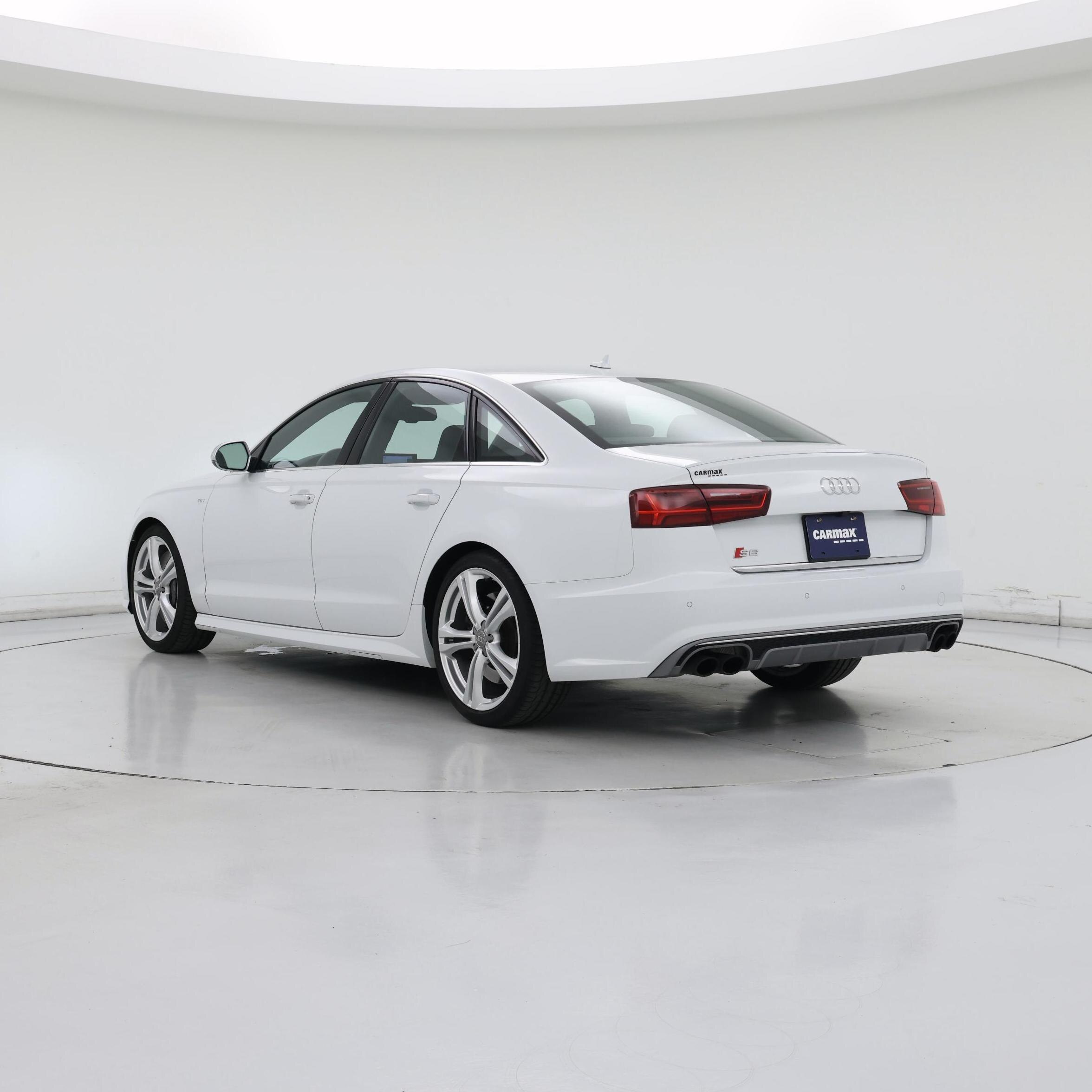 Thumbnail: 2016 Audi S6 - 2