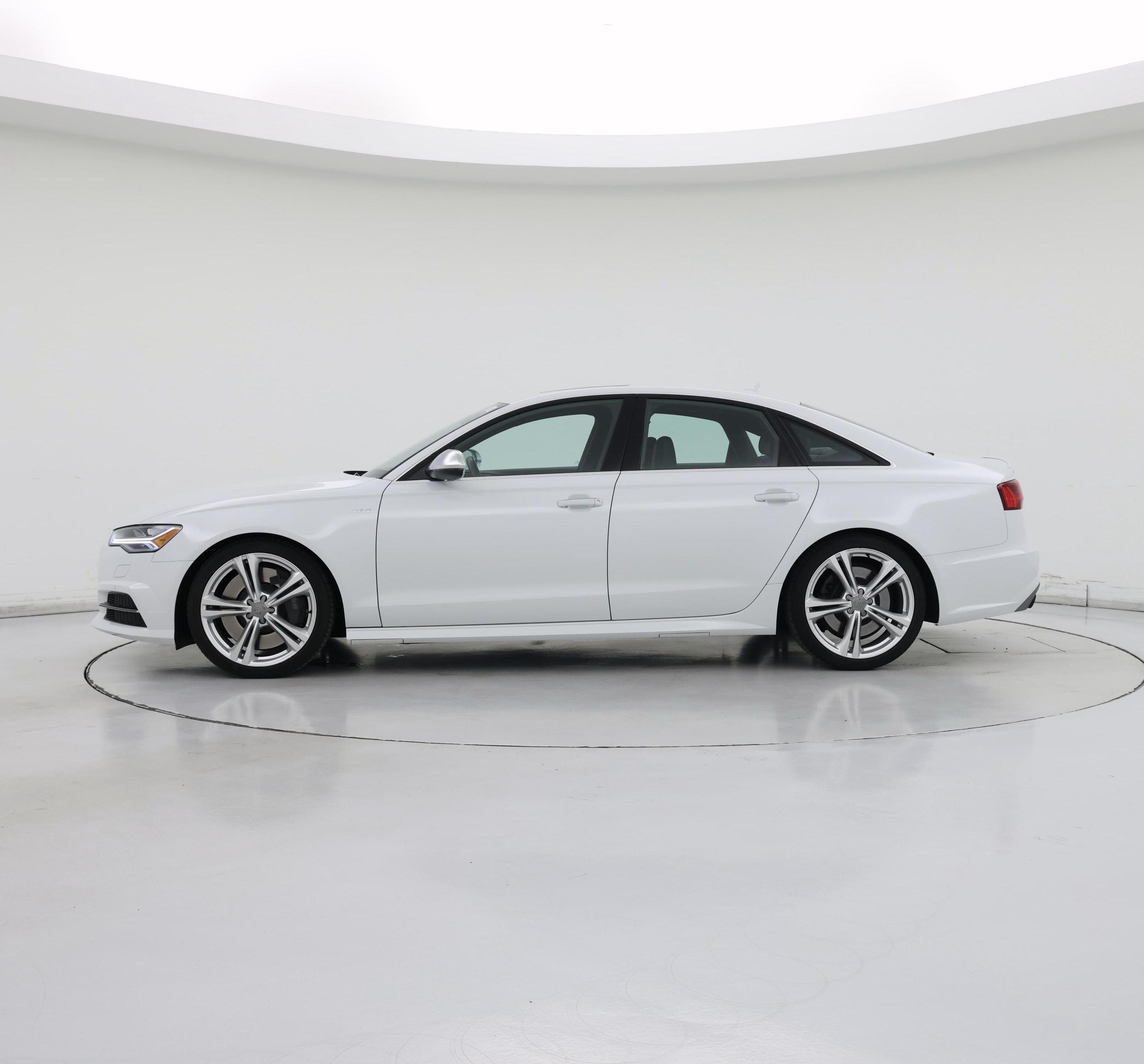 Thumbnail: 2016 Audi S6 - 3