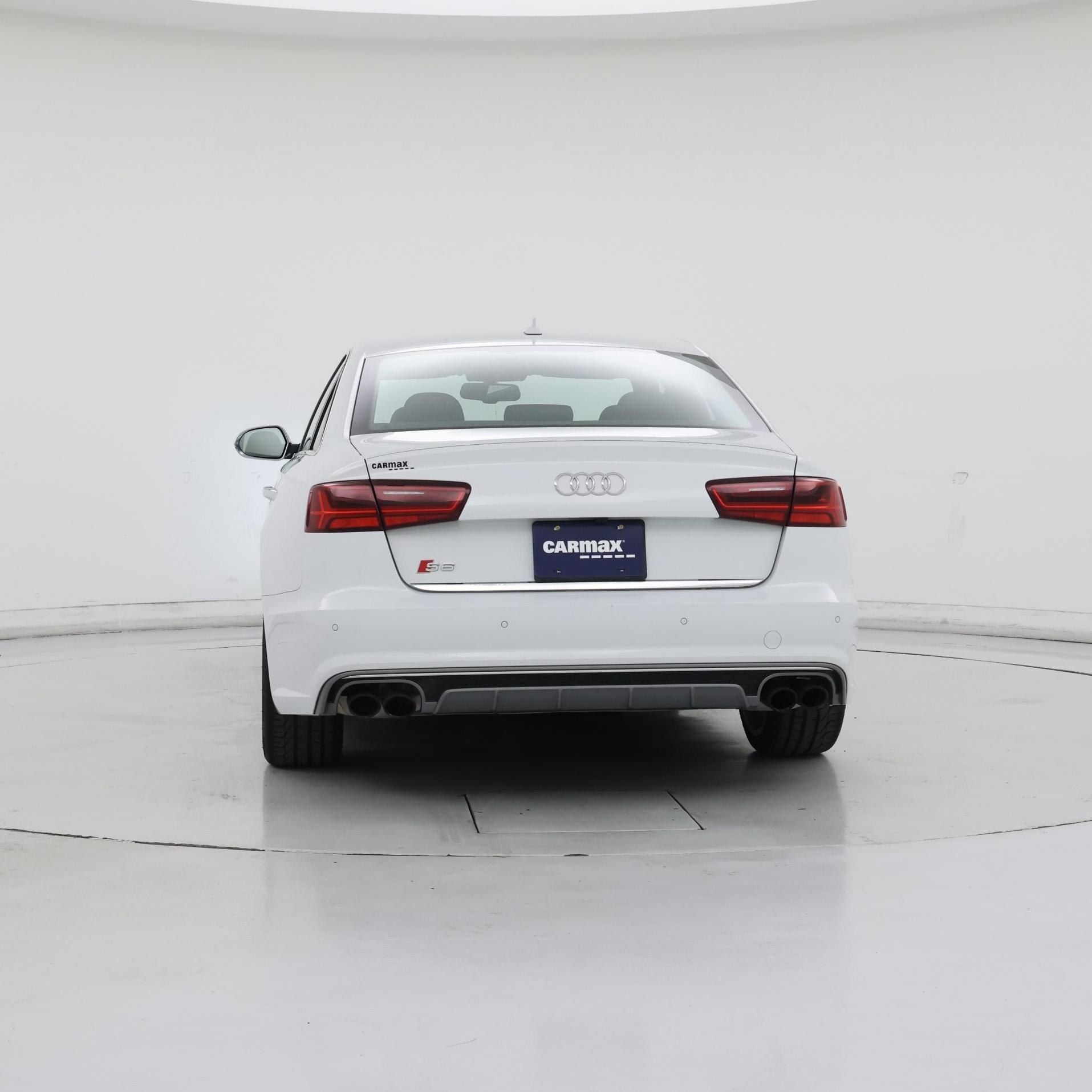 Thumbnail: 2016 Audi S6 - 6