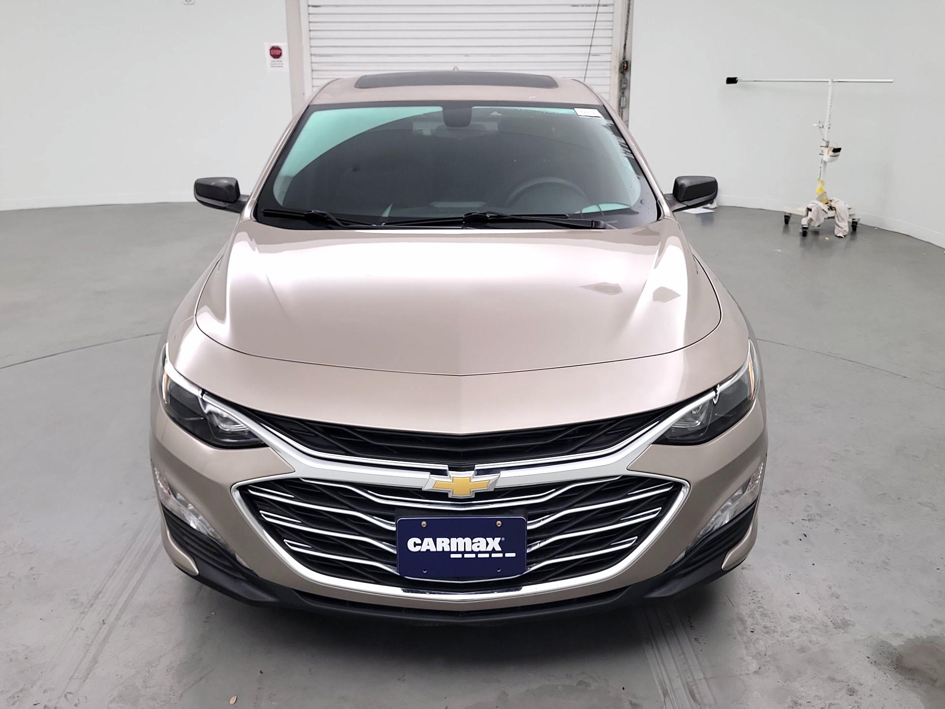 Thumbnail: 2022 Chevrolet Malibu - 2
