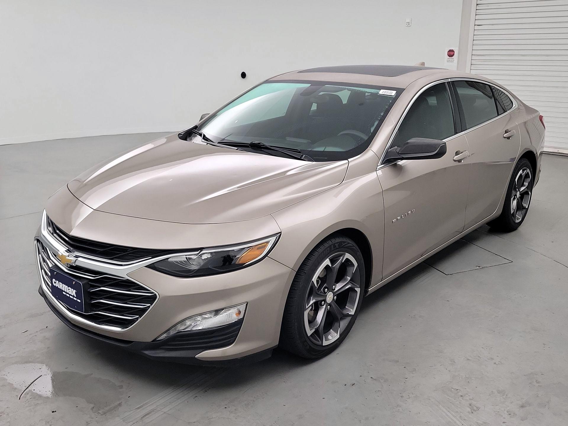 Thumbnail: 2022 Chevrolet Malibu - 3