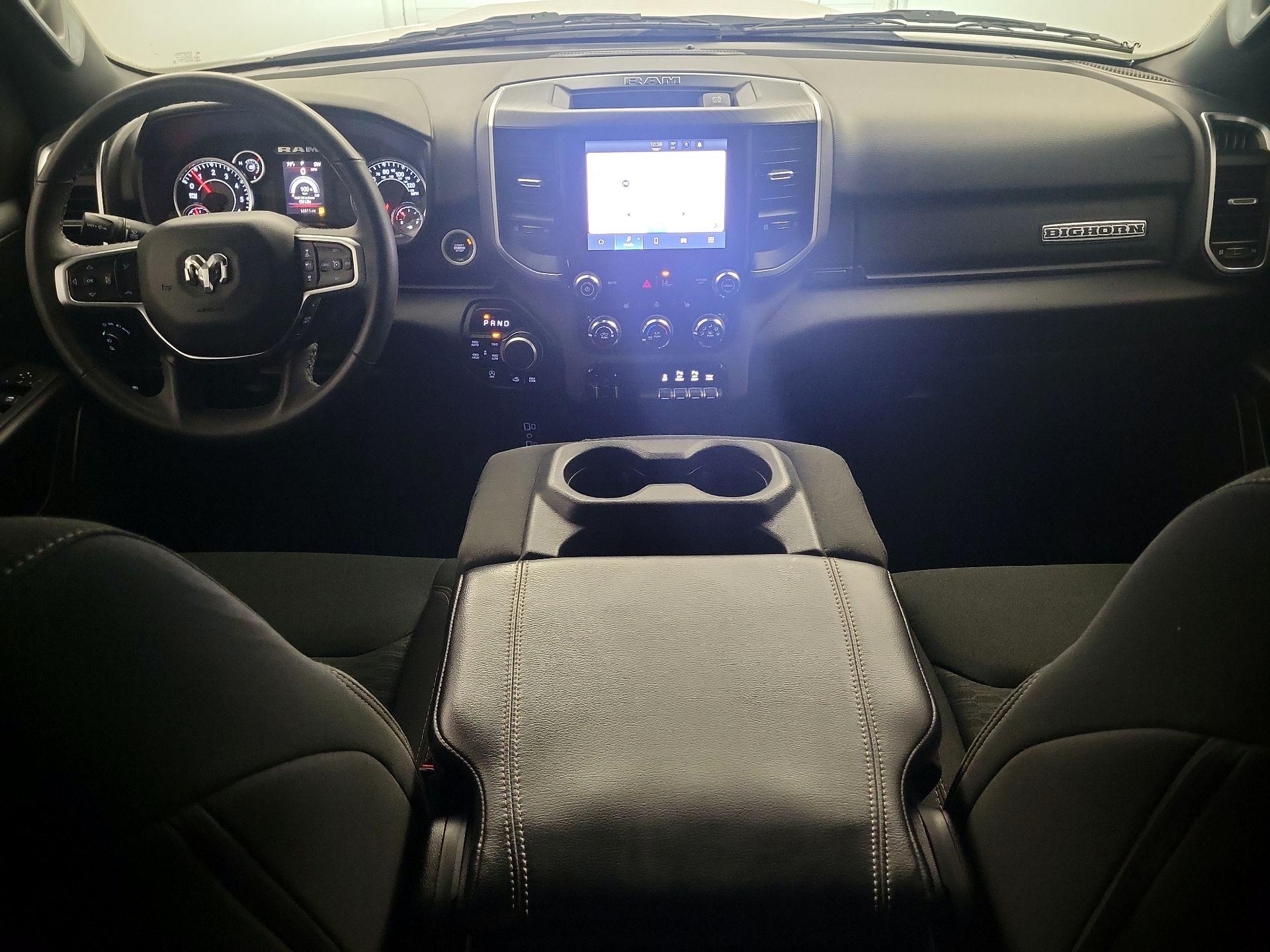 Thumbnail: 2025 RAM 1500 - 9