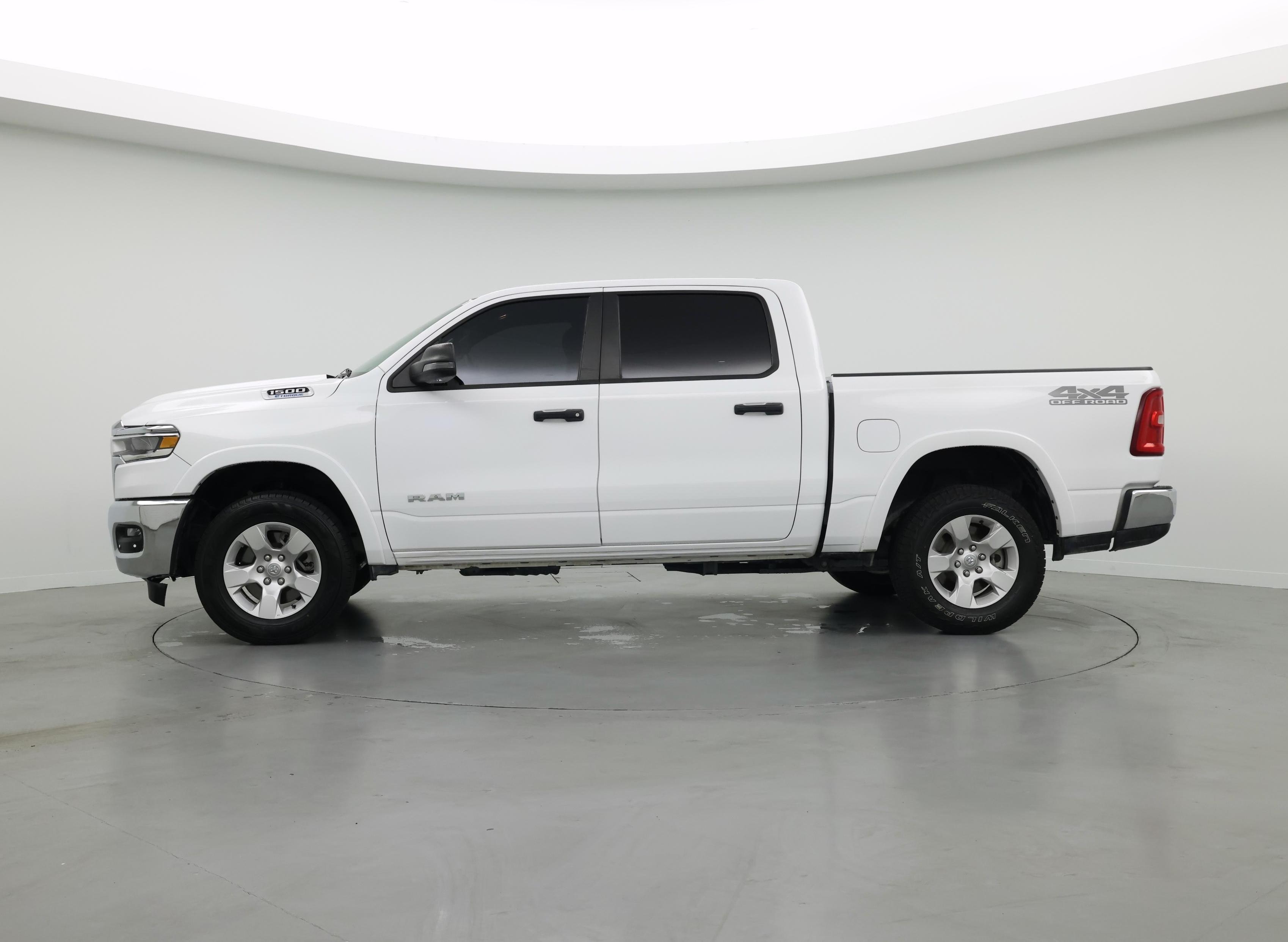 Thumbnail: 2025 RAM 1500 - 3