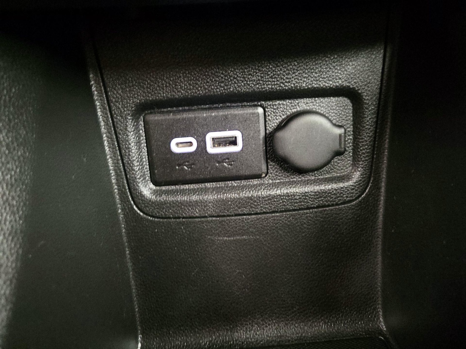 2021 Chevrolet Spark LS - Photo 19