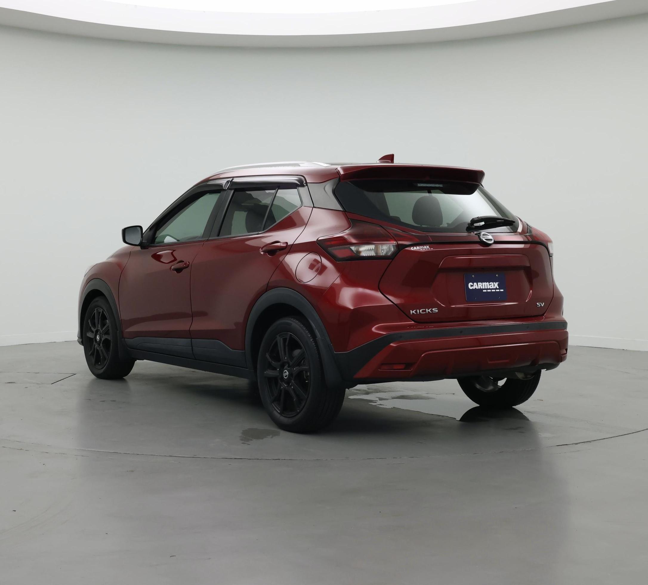 Thumbnail: 2021 Nissan Kicks - 2