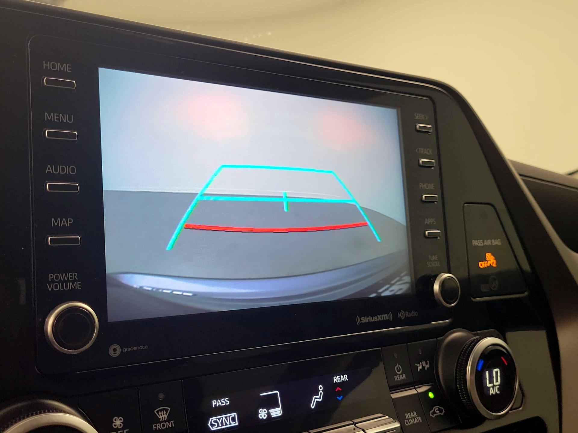 Thumbnail: 2021 Toyota Highlander - 14