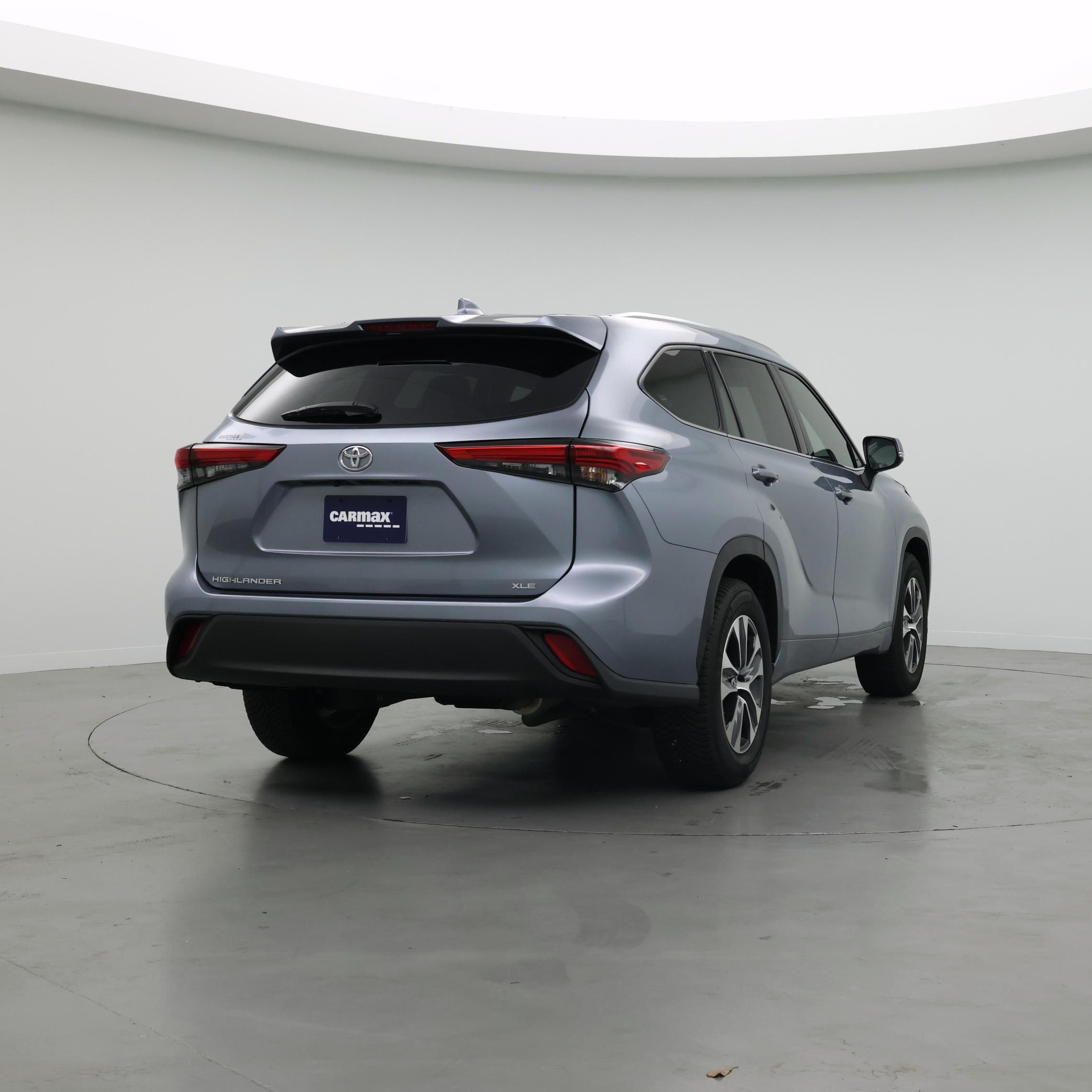 Thumbnail: 2021 Toyota Highlander - 8