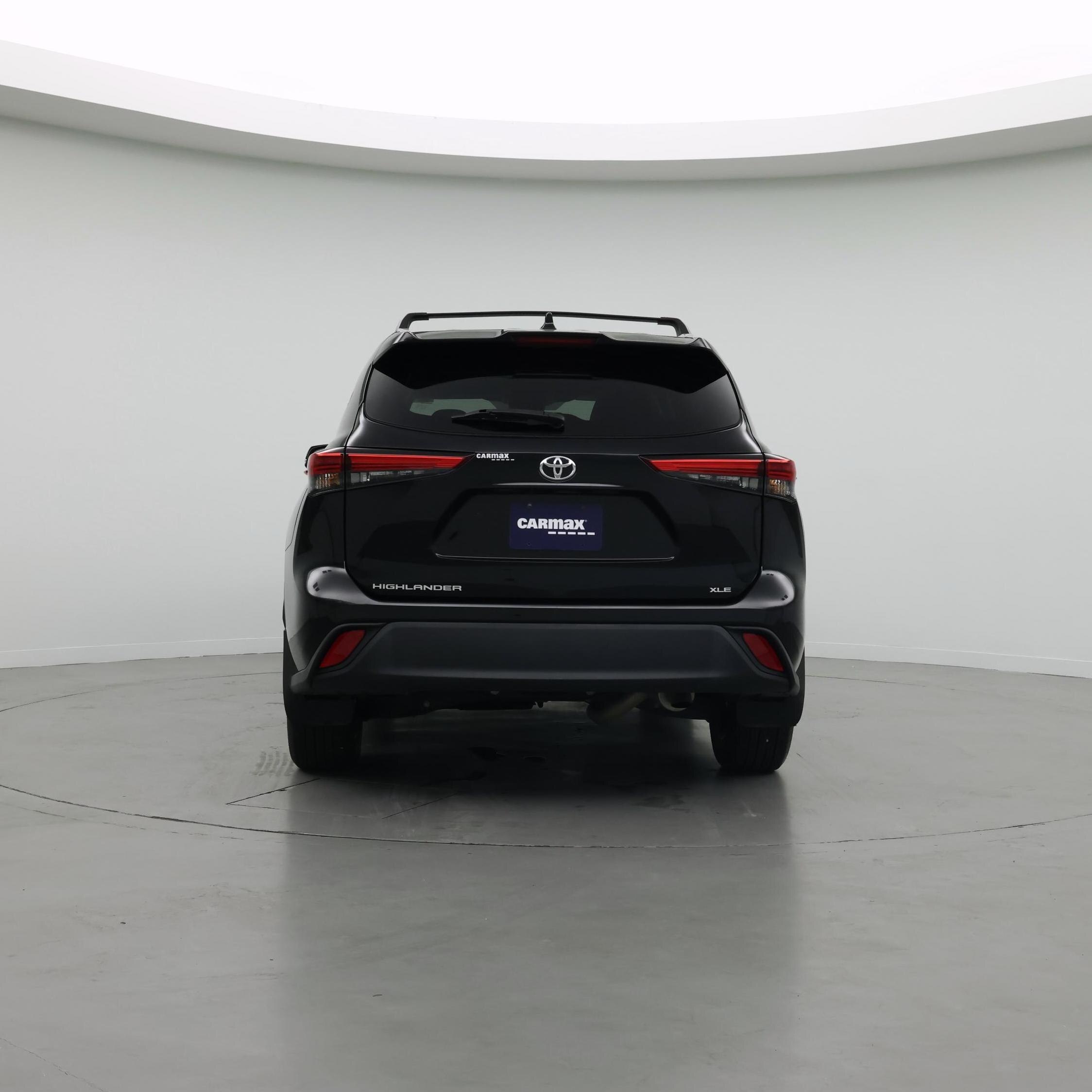 Thumbnail: 2023 Toyota Highlander - 6