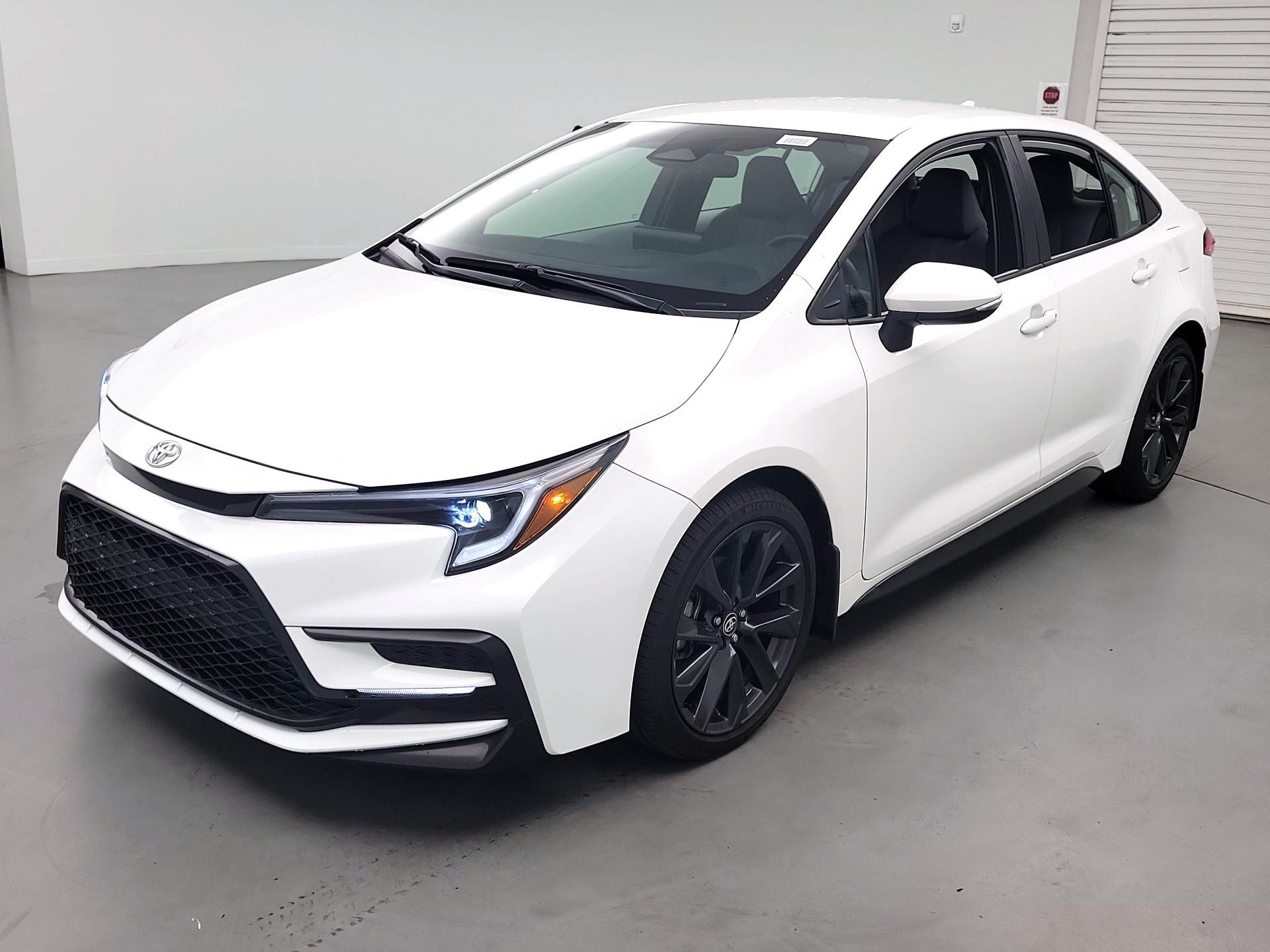 Thumbnail: 2024 Toyota Corolla - 3