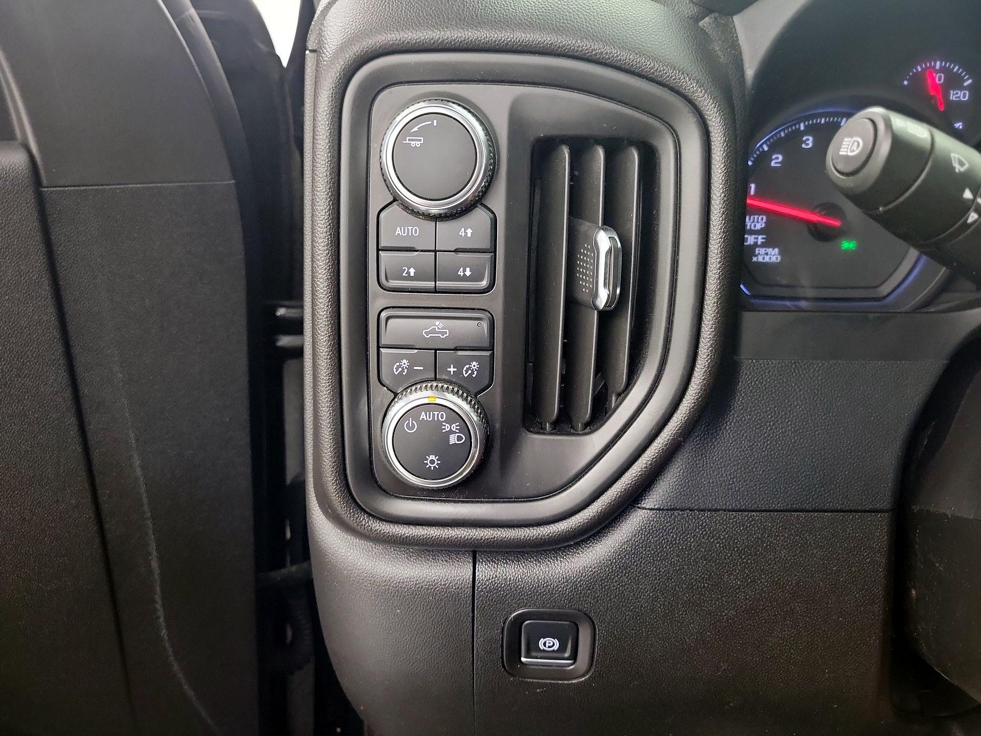Thumbnail: 2024 GMC Sierra 1500 - 13
