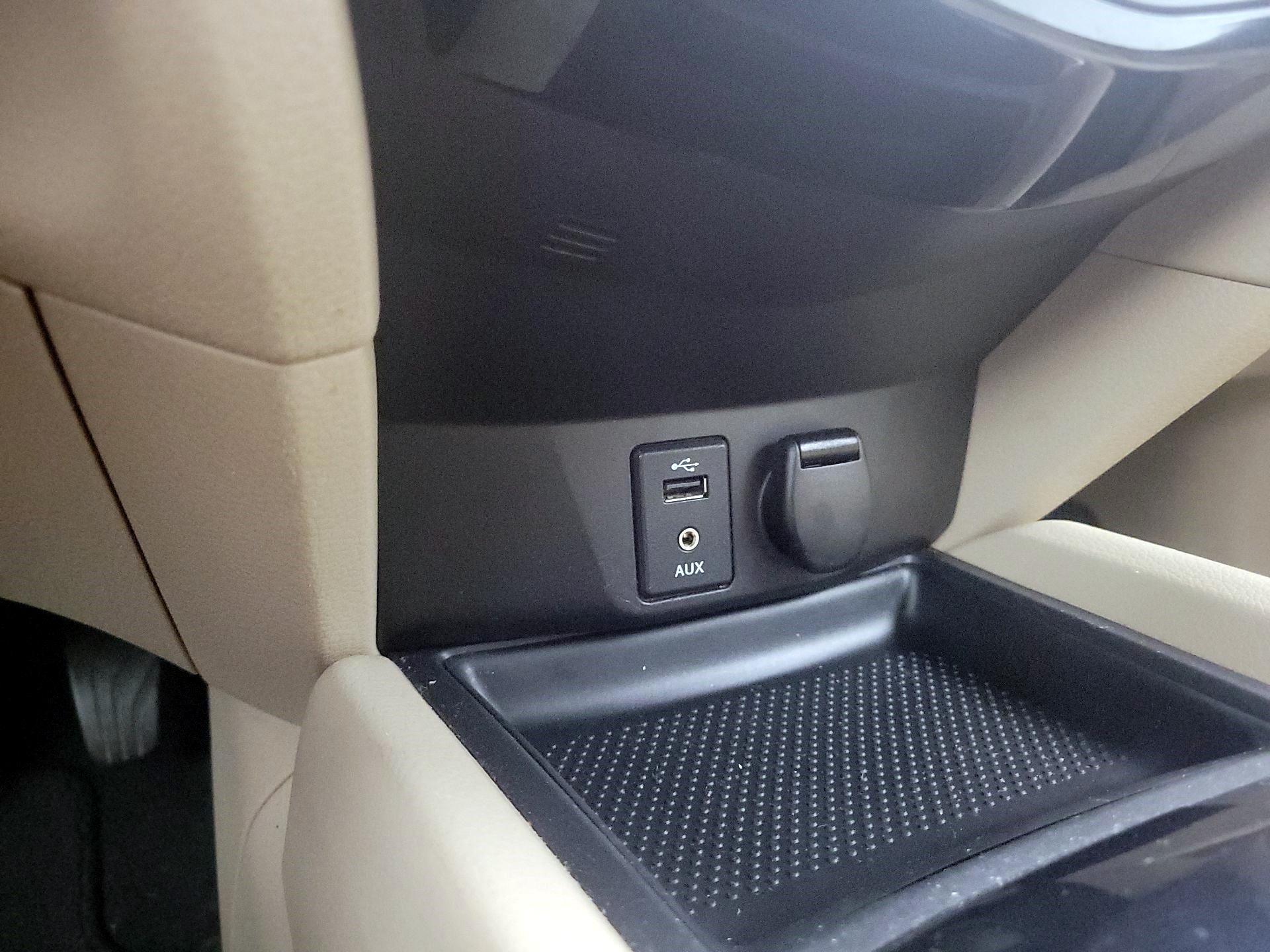 Thumbnail: 2016 Nissan Rogue - 18