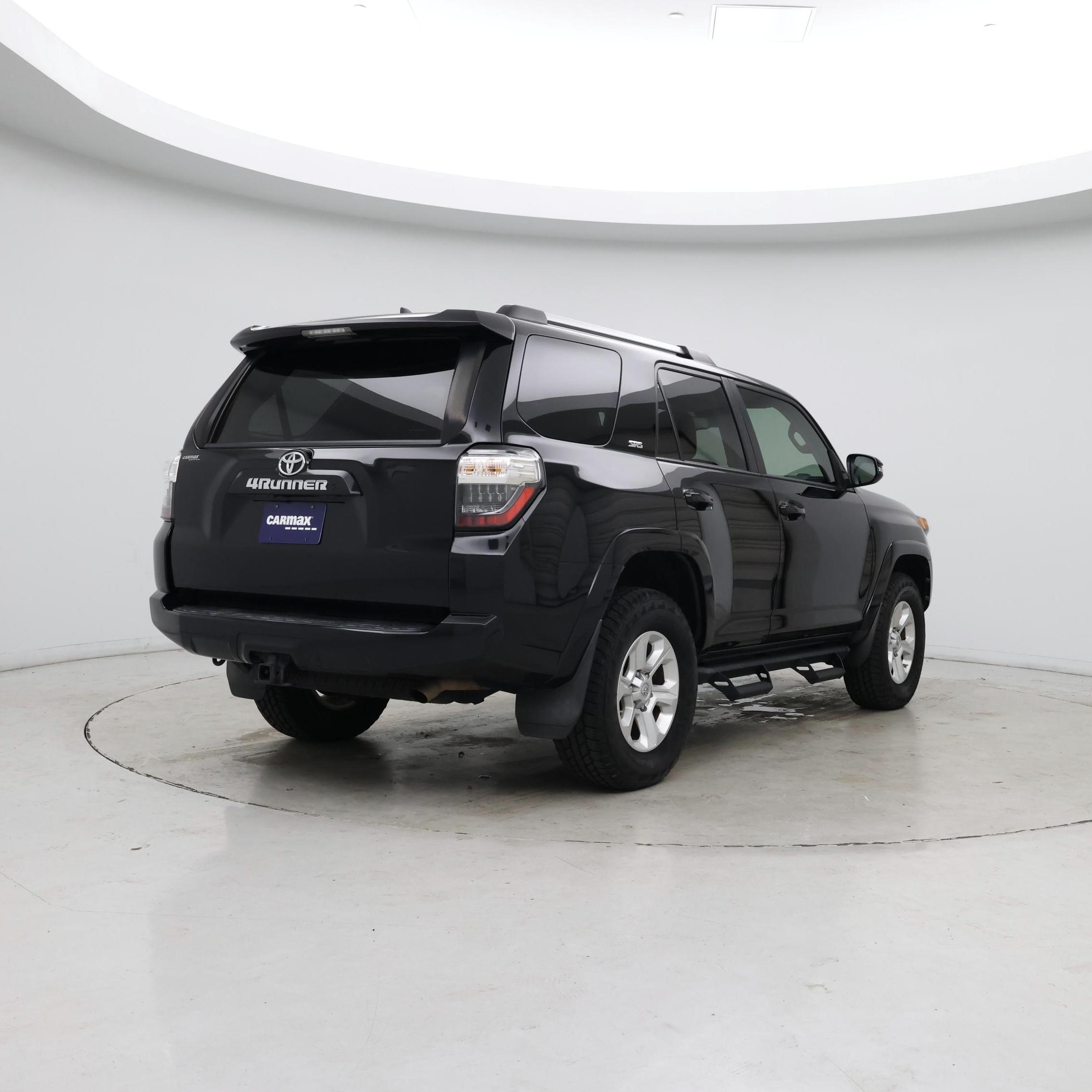 Thumbnail: 2020 Toyota 4Runner - 8