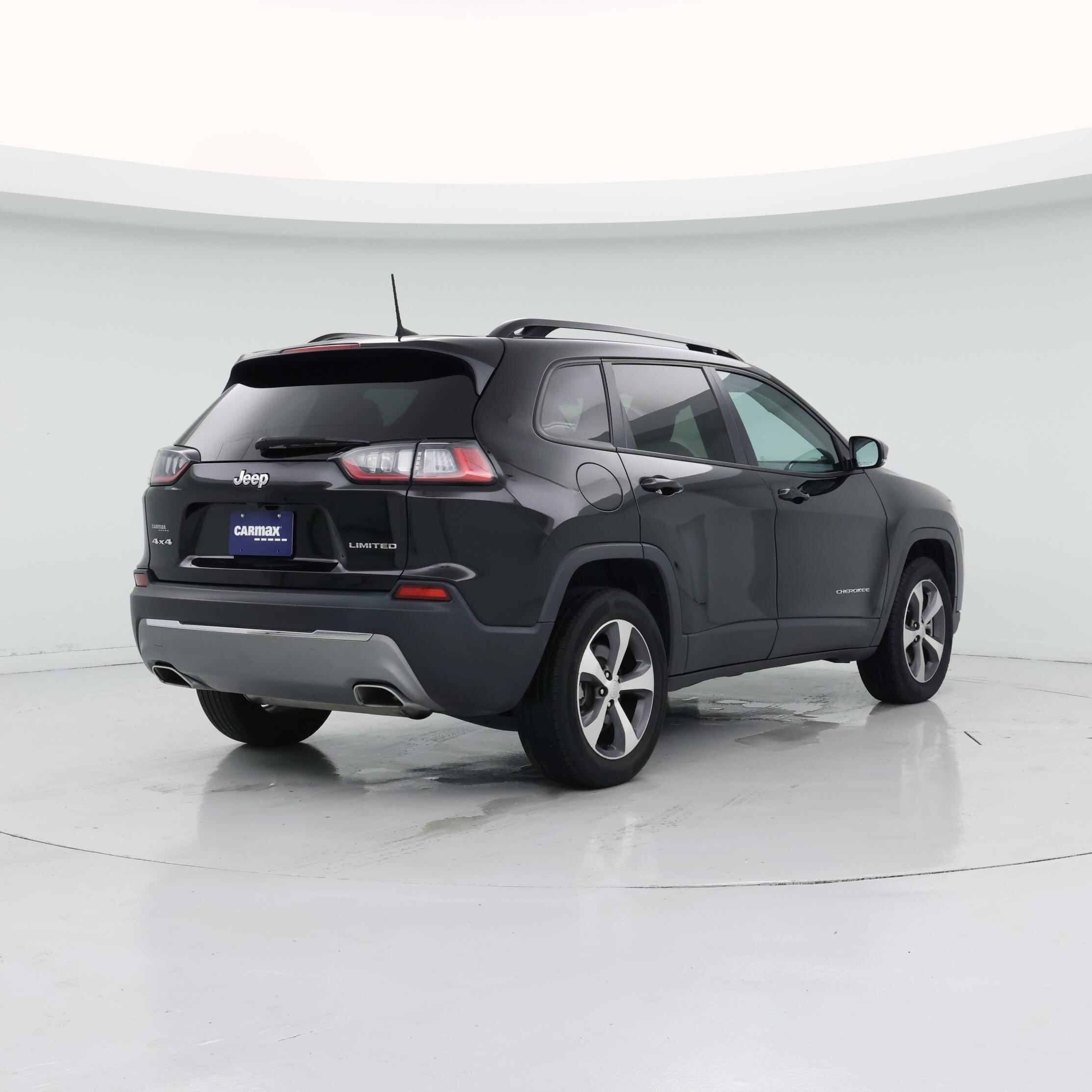 Thumbnail: 2022 Jeep Cherokee - 8