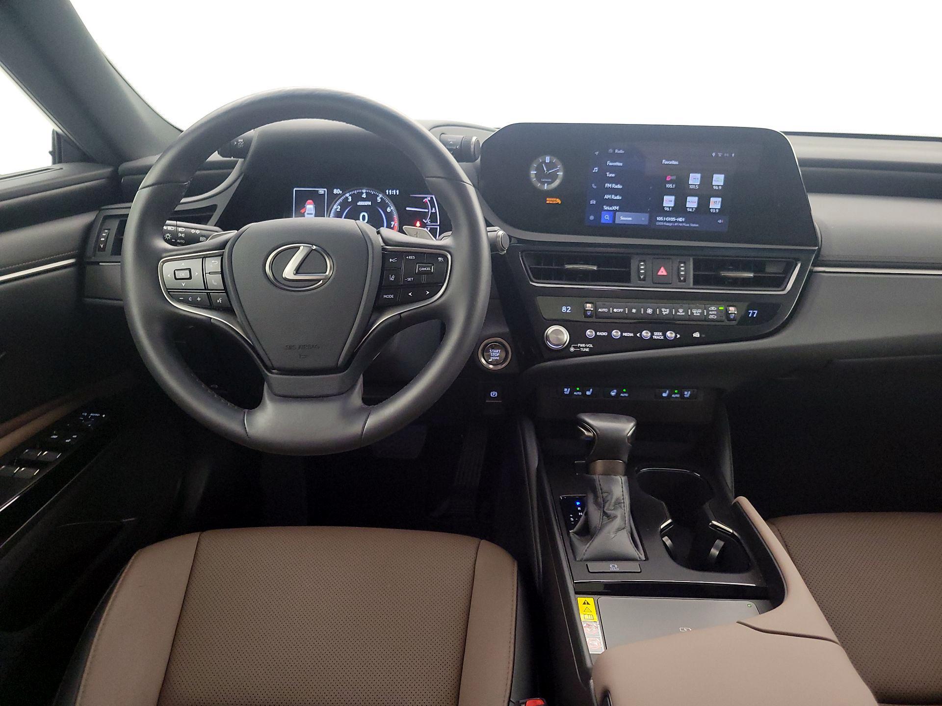Thumbnail: 2025 Lexus ES - 10