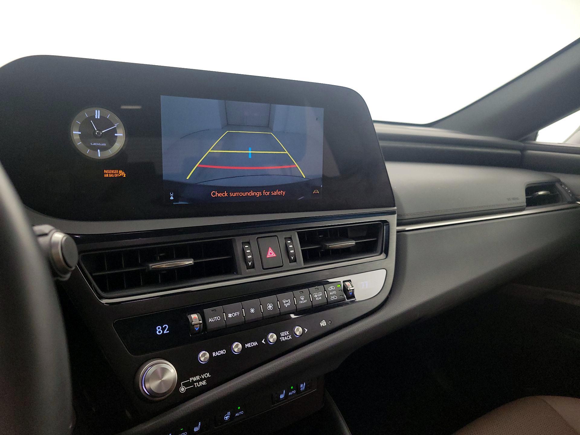Thumbnail: 2025 Lexus ES - 14