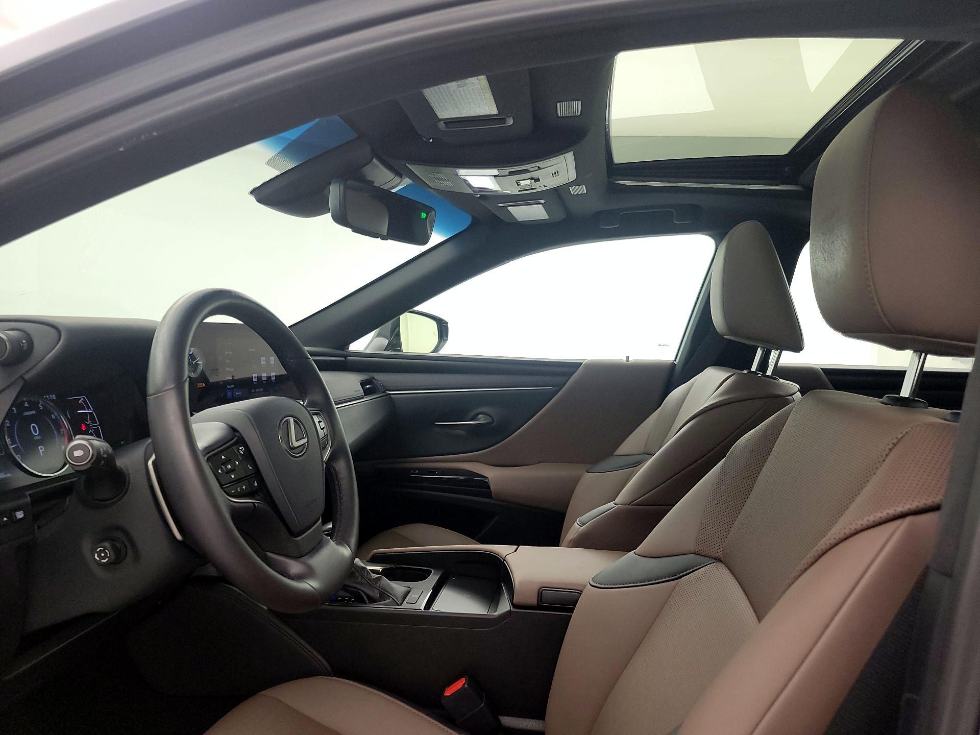 Thumbnail: 2025 Lexus ES - 19