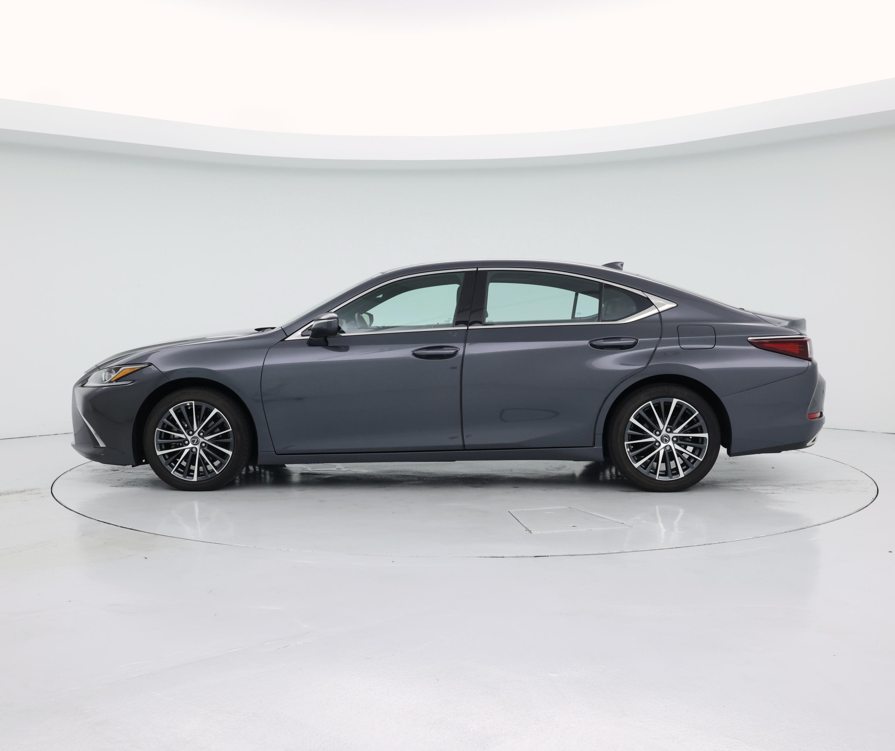 Thumbnail: 2025 Lexus ES - 3