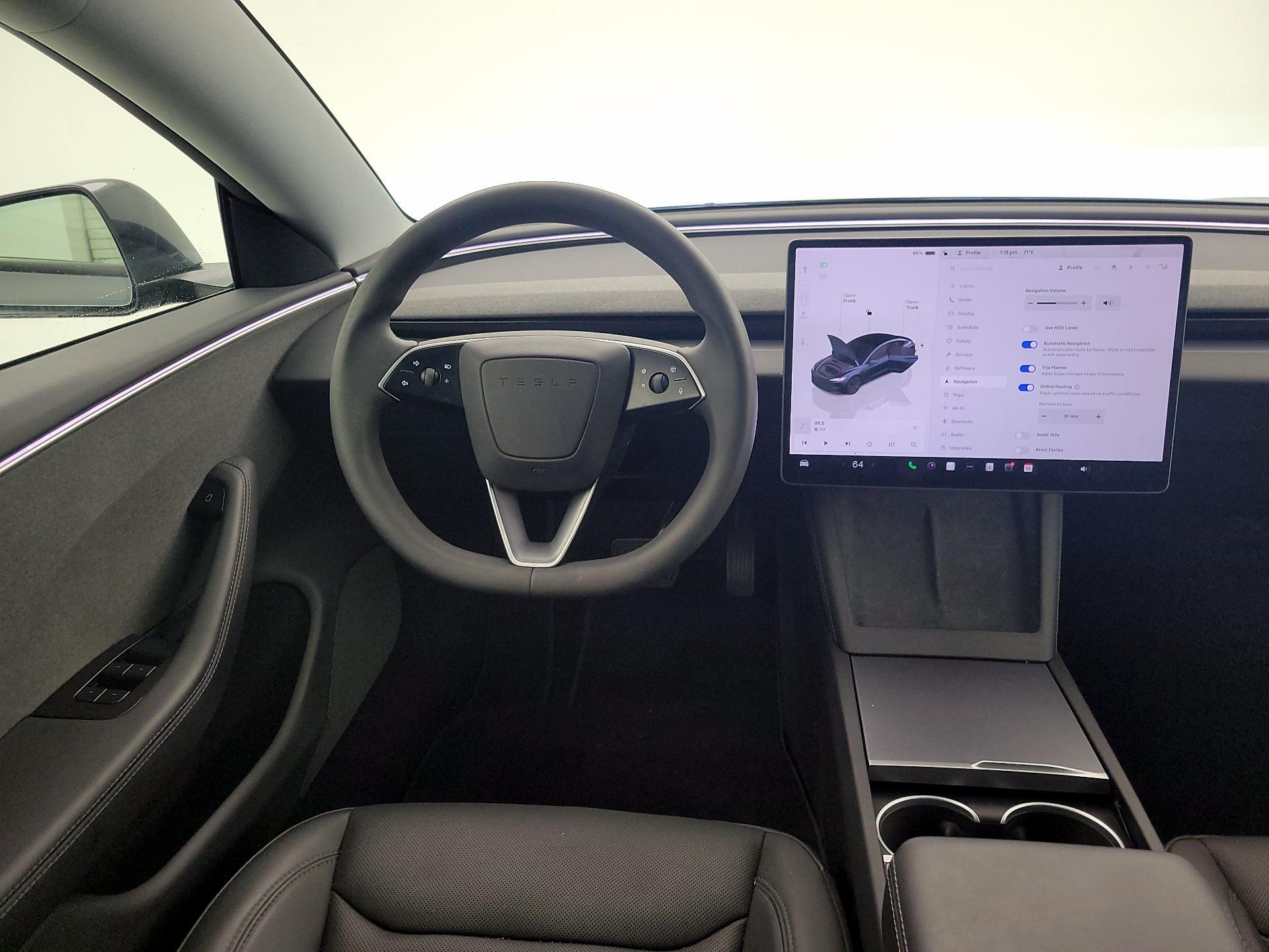 Thumbnail: 2025 Tesla Model 3 - 10