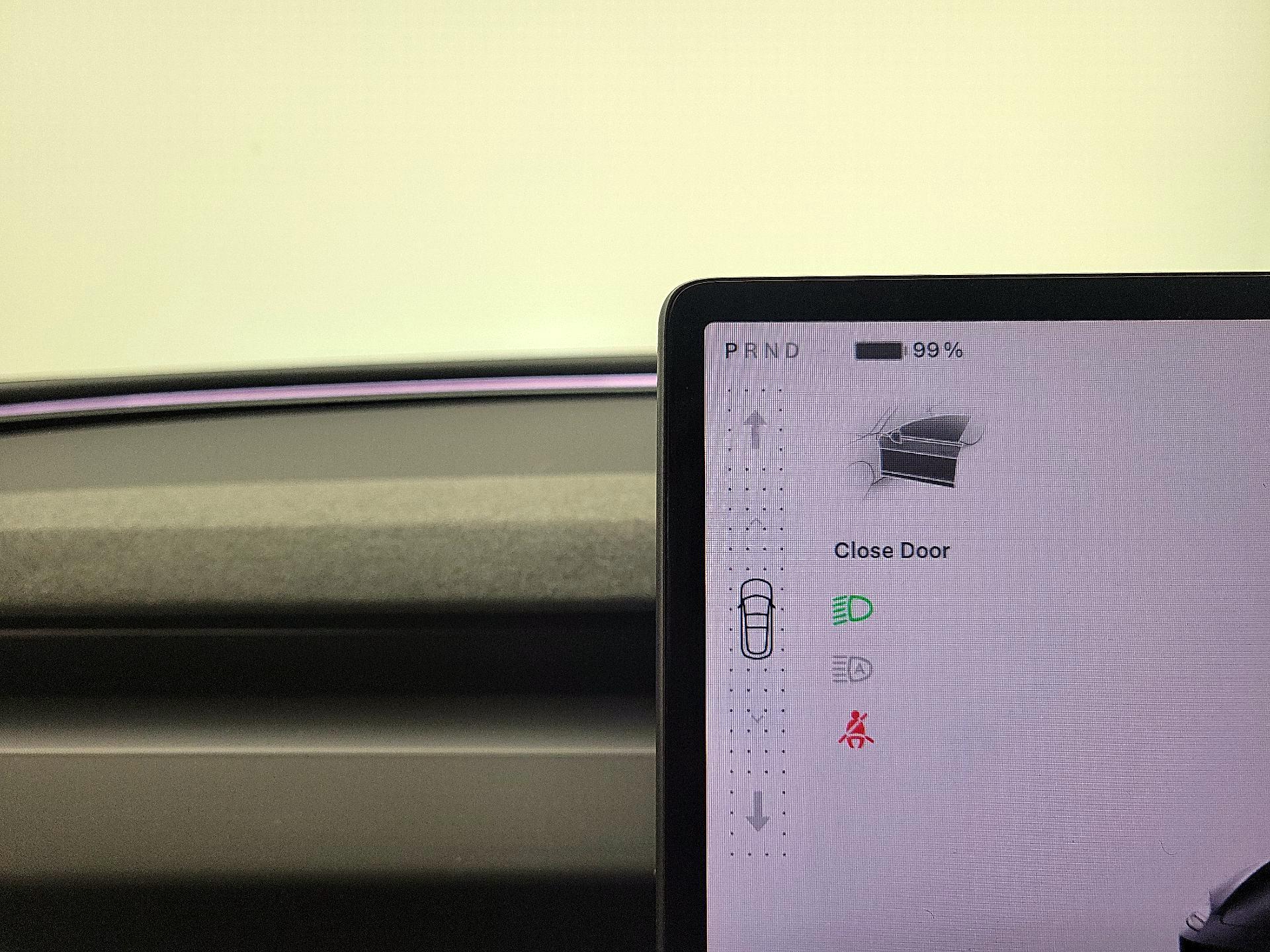 Thumbnail: 2025 Tesla Model 3 - 17