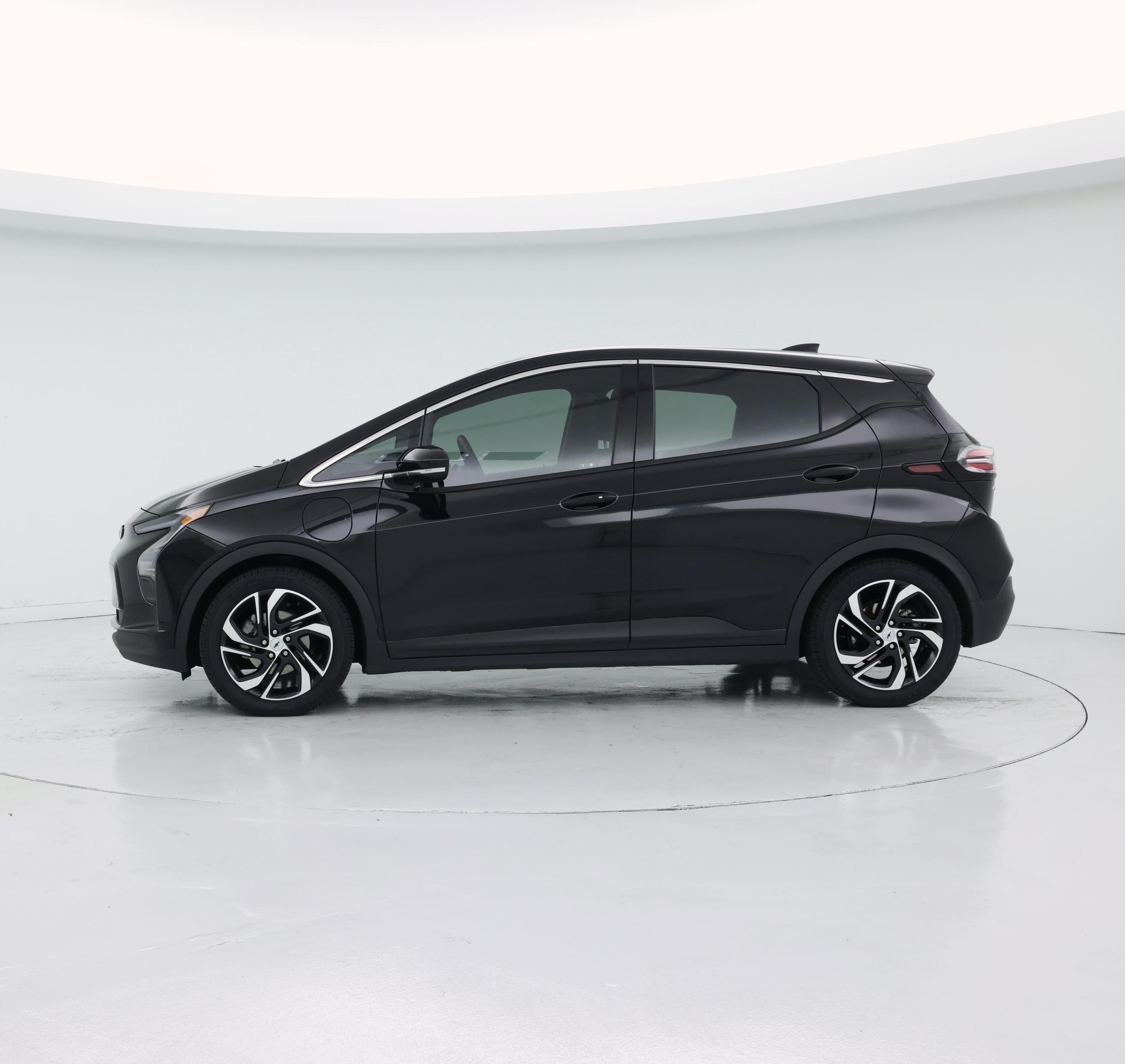 Thumbnail: 2023 Chevrolet Bolt EV - 3