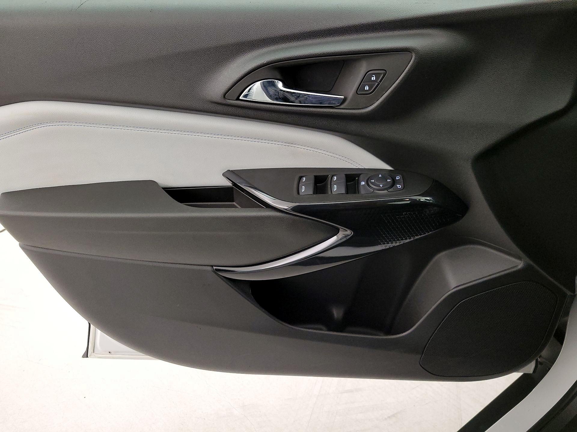 Thumbnail: 2025 Chevrolet Trax - 12