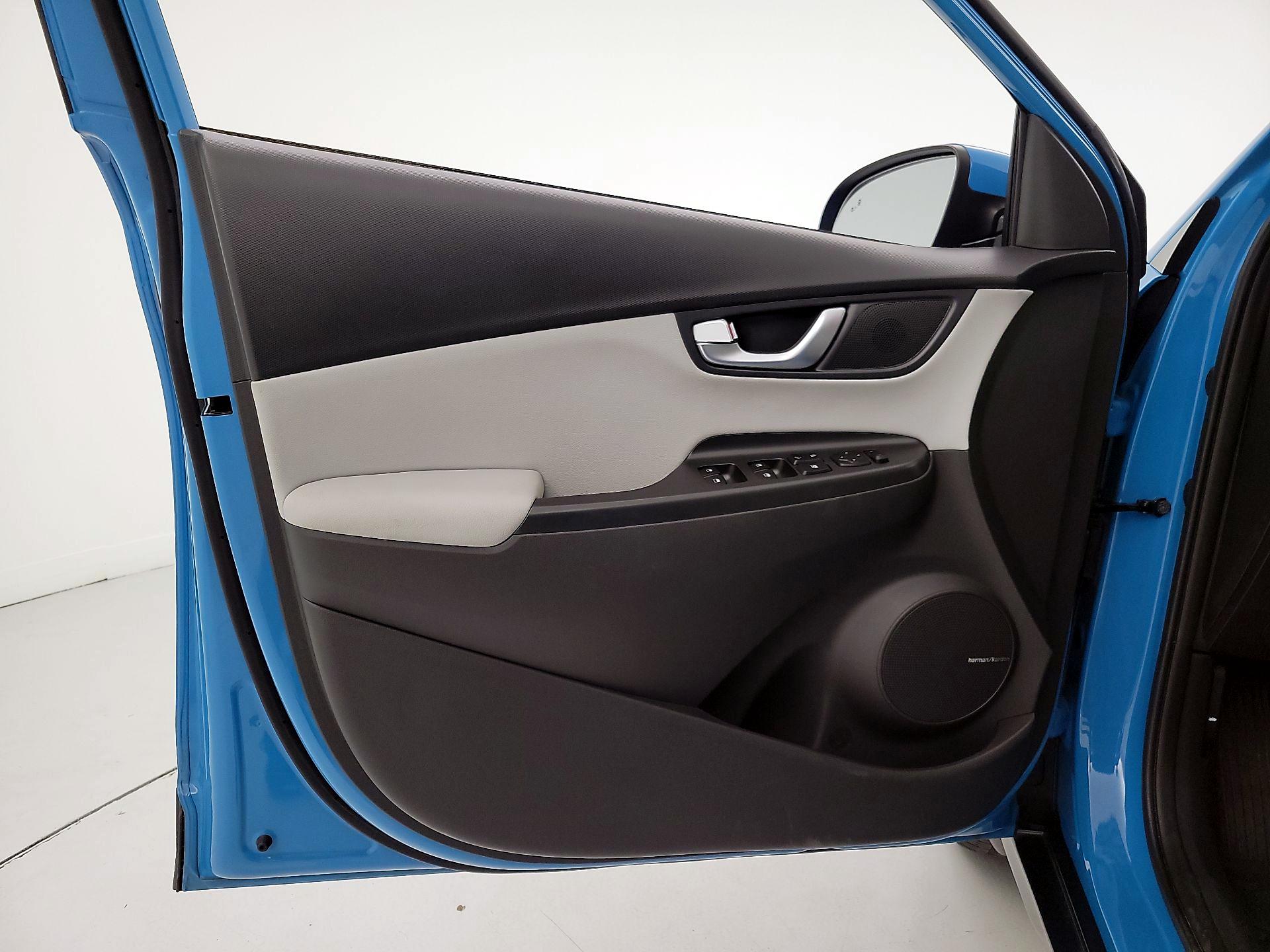Thumbnail: 2023 Hyundai Kona - 12