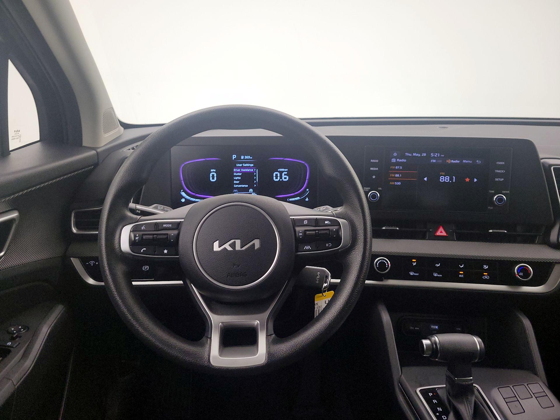 Thumbnail: 2025 Kia Sportage - 10