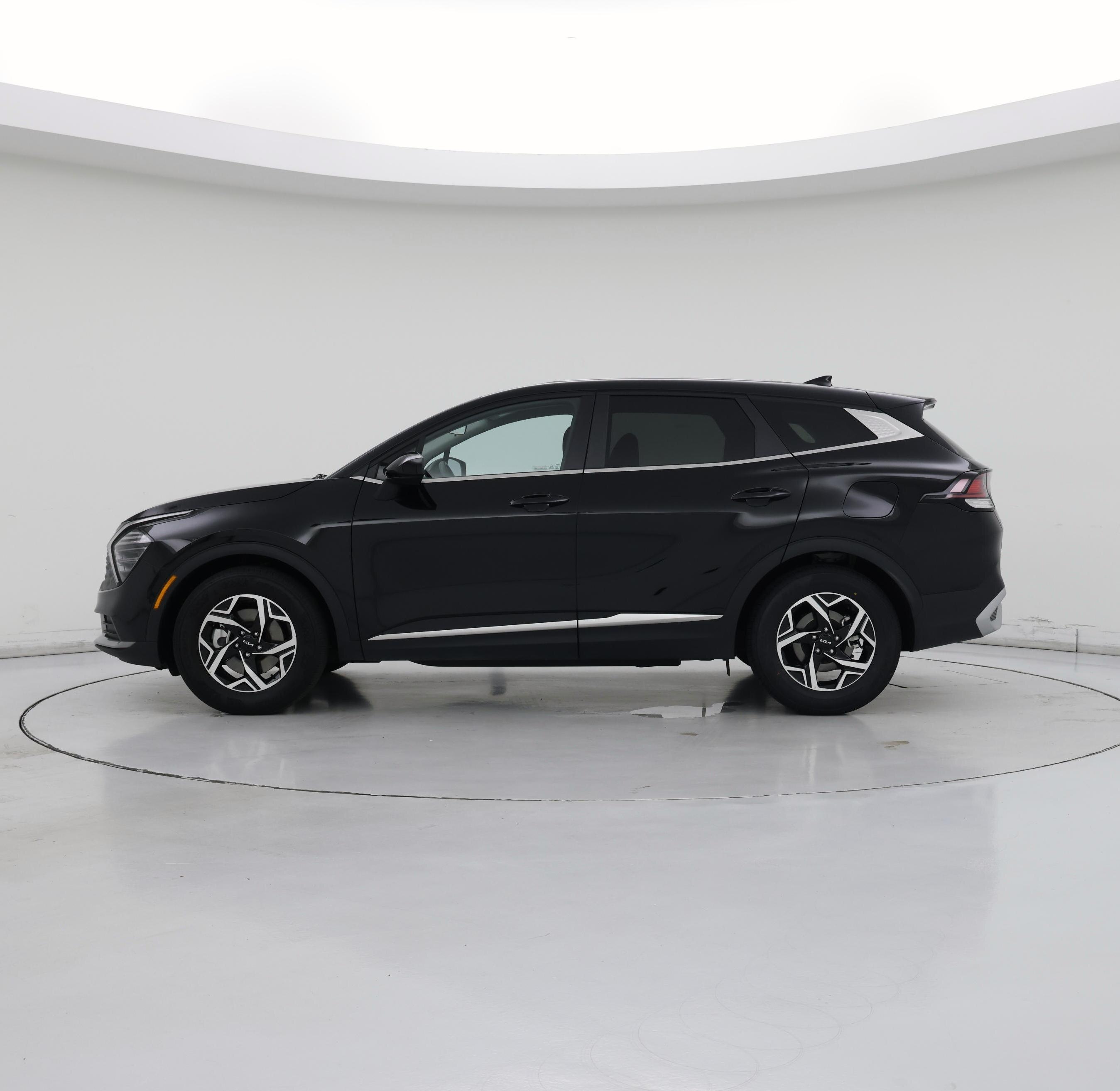 Thumbnail: 2025 Kia Sportage - 3