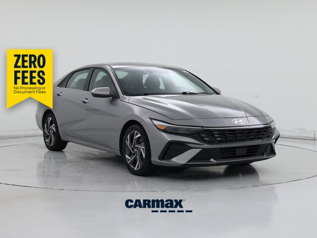 Gray 2025 Hyundai Elantra Sedan Front-Wheel Drive Automatic
