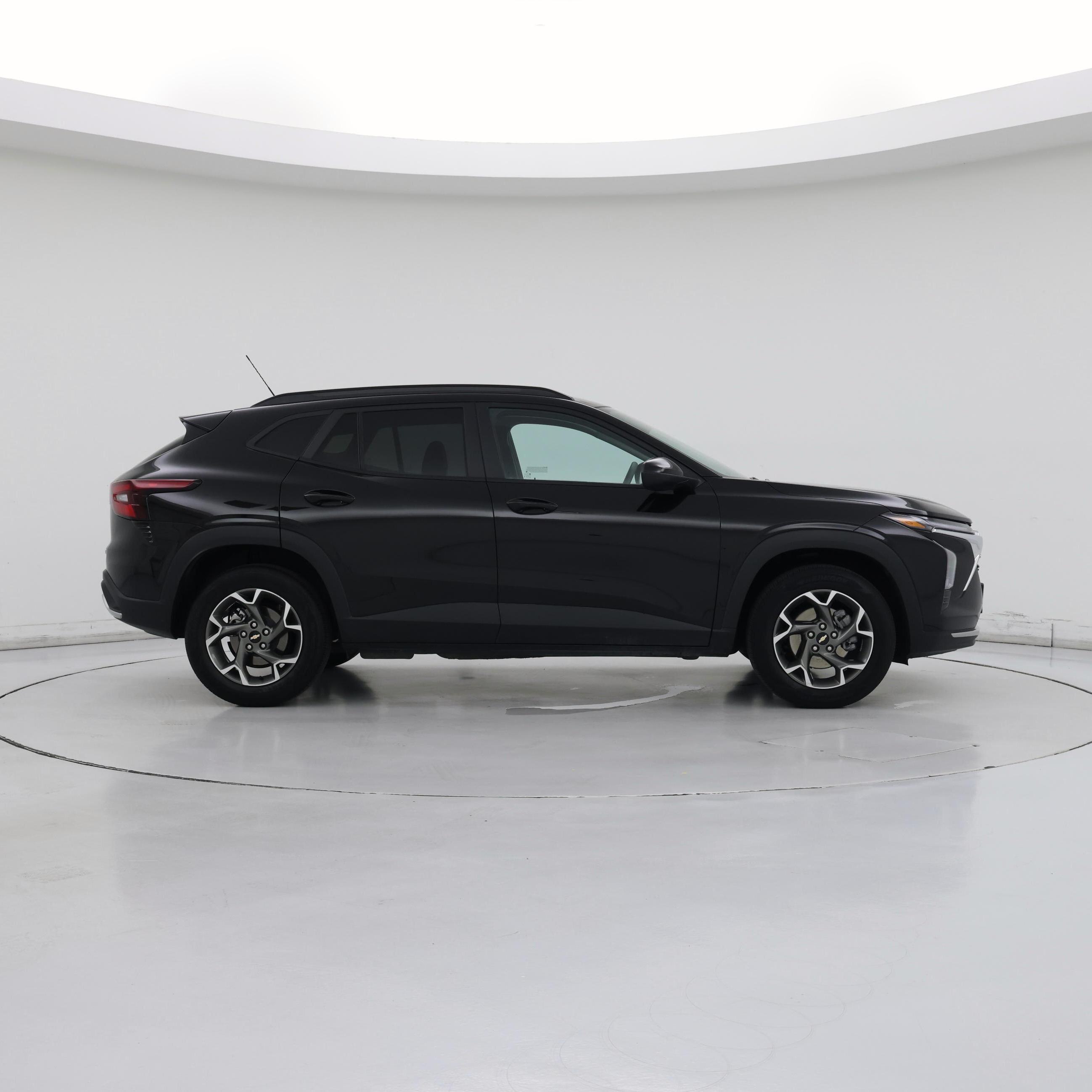 Thumbnail: 2025 Chevrolet Trax - 7