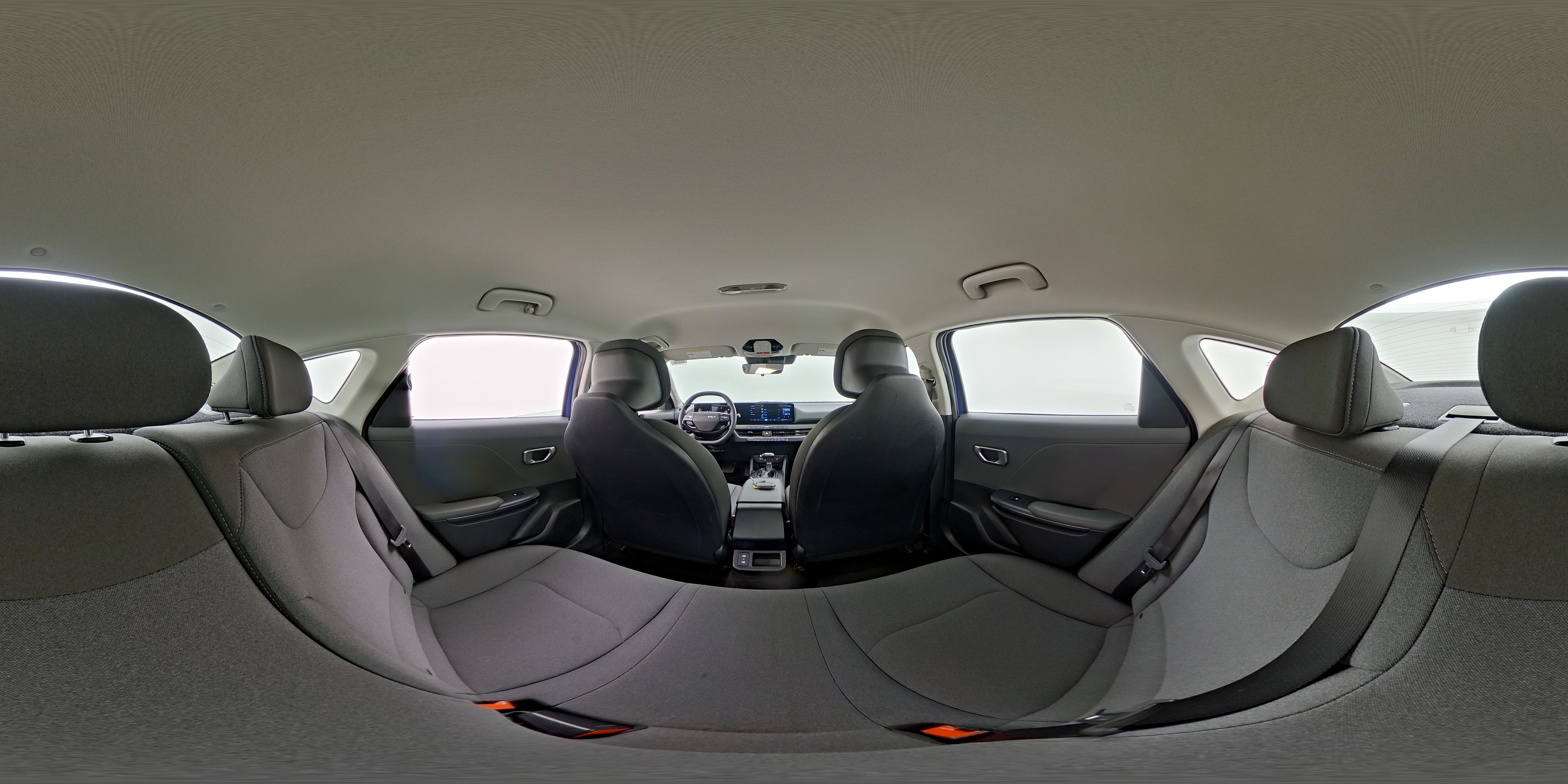 2025 Kia K4 LXS - Photo 25