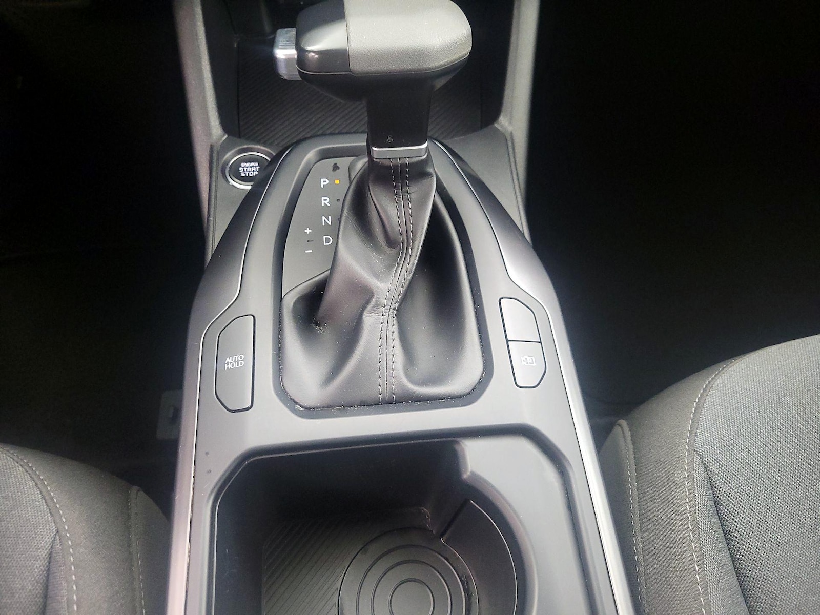 2025 Kia K4 LXS - Photo 18