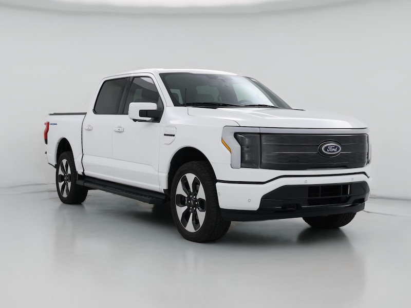 2023 Ford F150 Lightning Platinum
