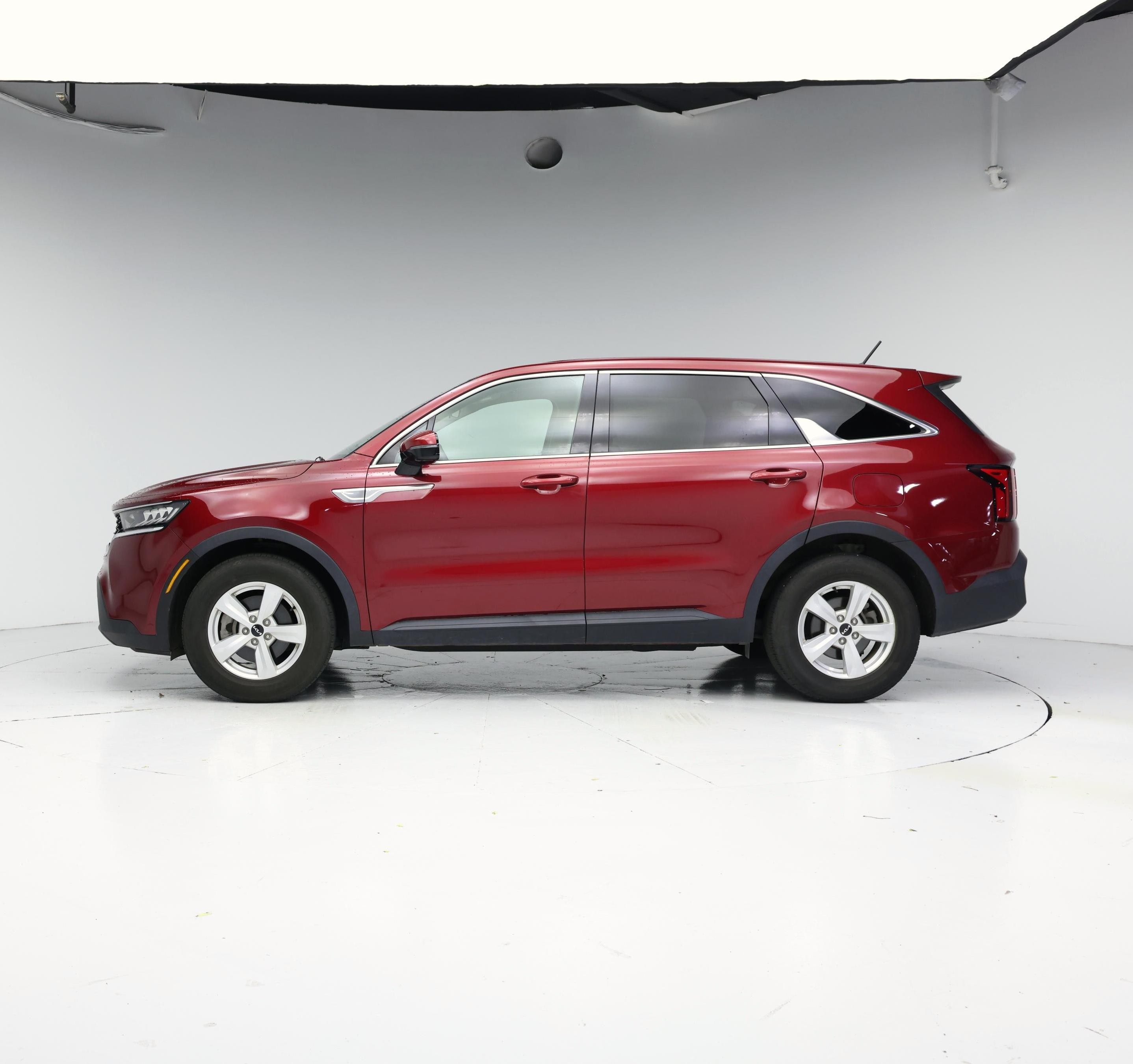 Thumbnail: 2023 Kia Sorento - 3