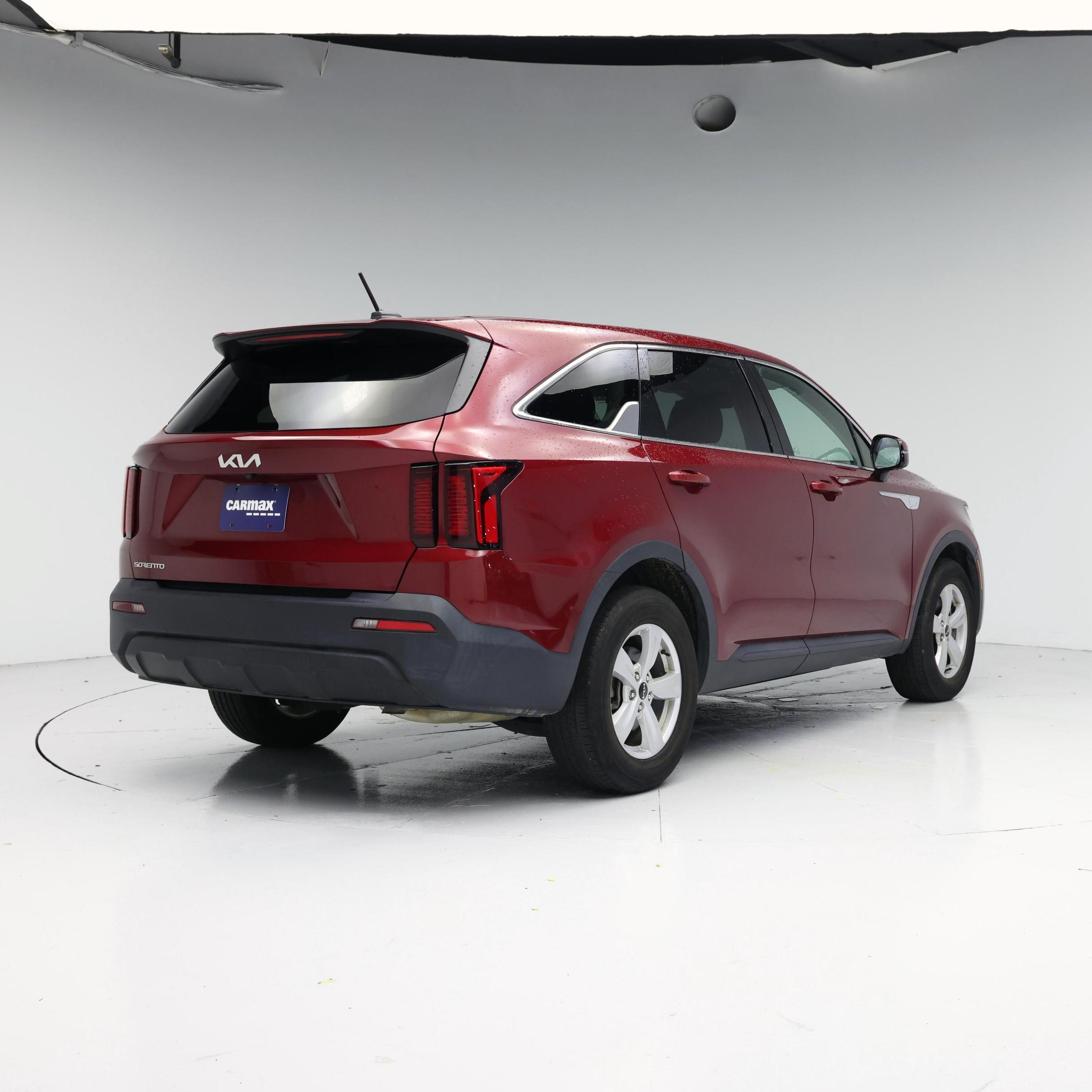 Thumbnail: 2023 Kia Sorento - 8
