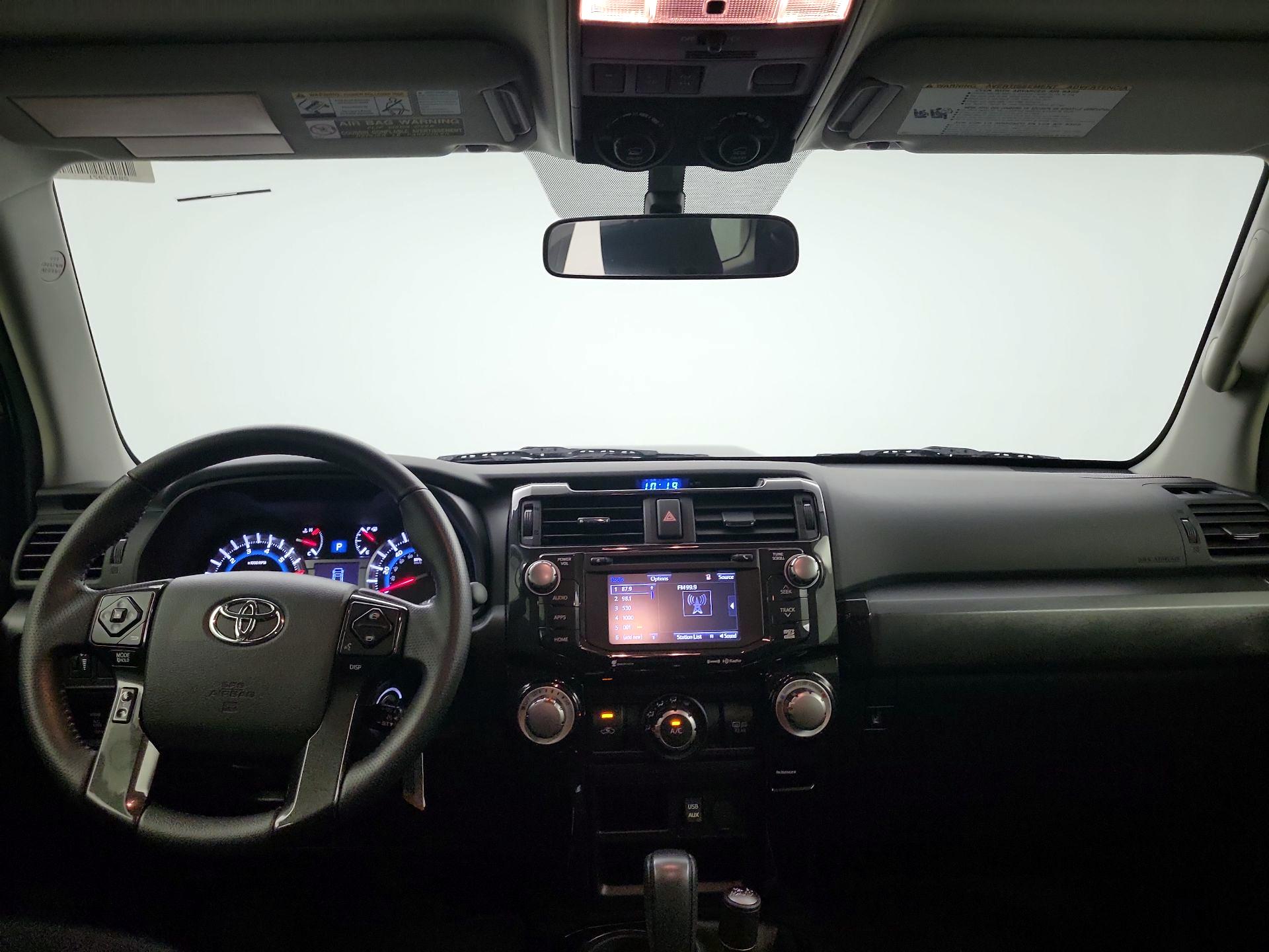 Thumbnail: 2016 Toyota 4Runner - 8