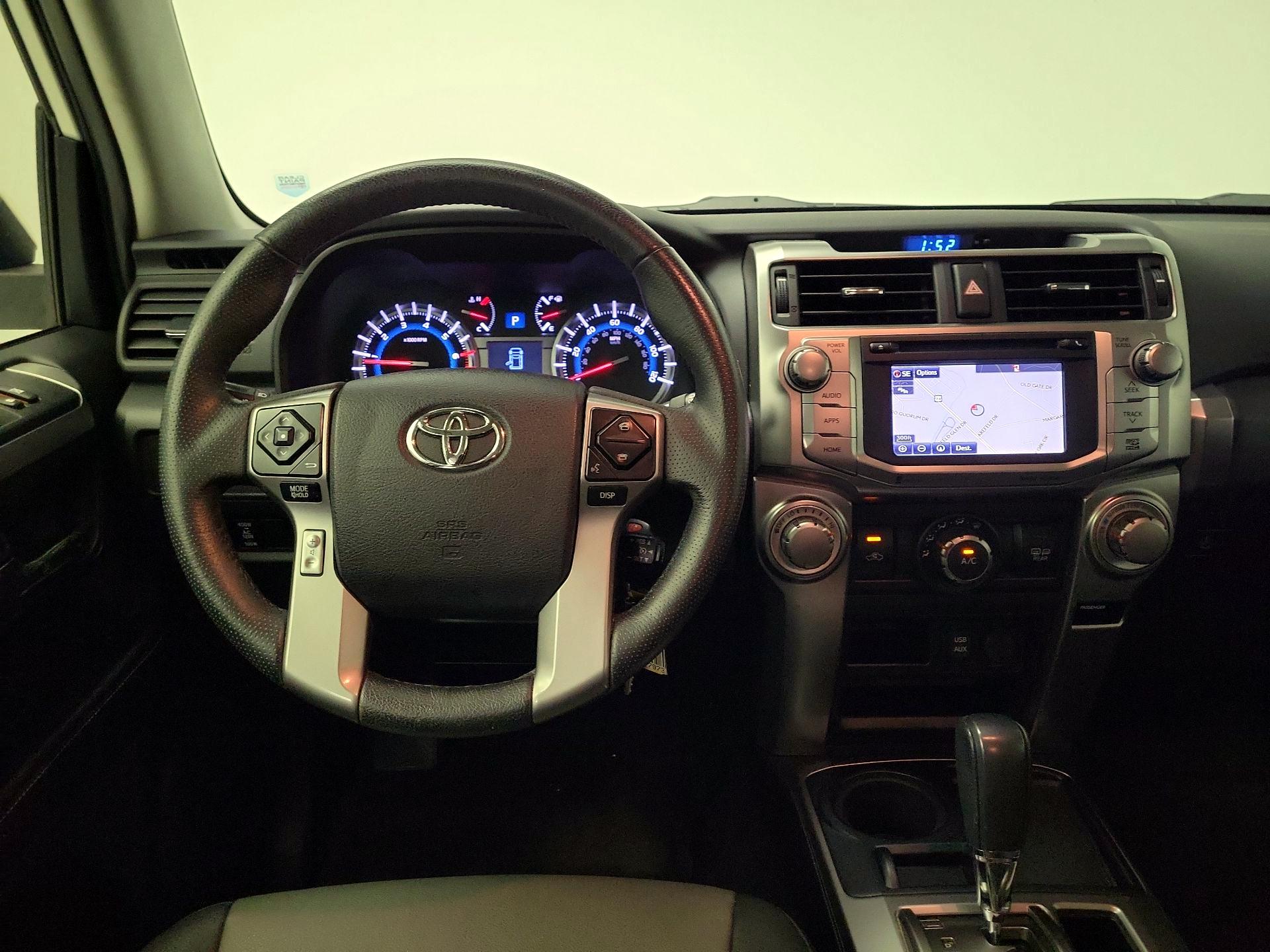 Thumbnail: 2018 Toyota 4Runner - 10