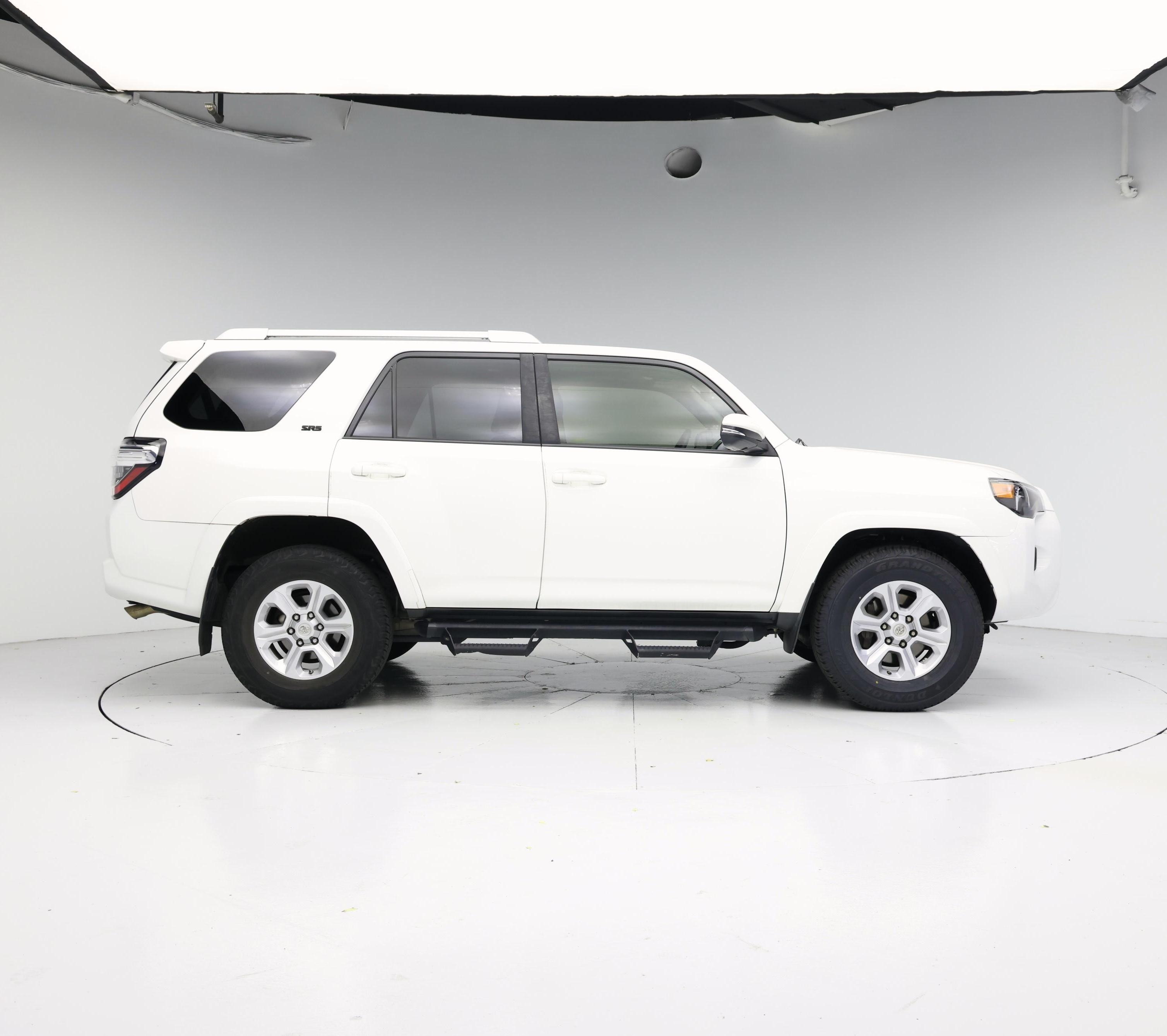 Thumbnail: 2018 Toyota 4Runner - 7
