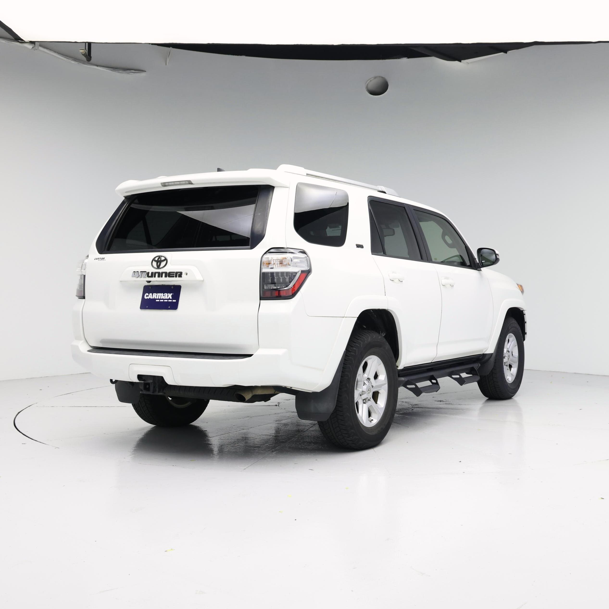 Thumbnail: 2018 Toyota 4Runner - 8