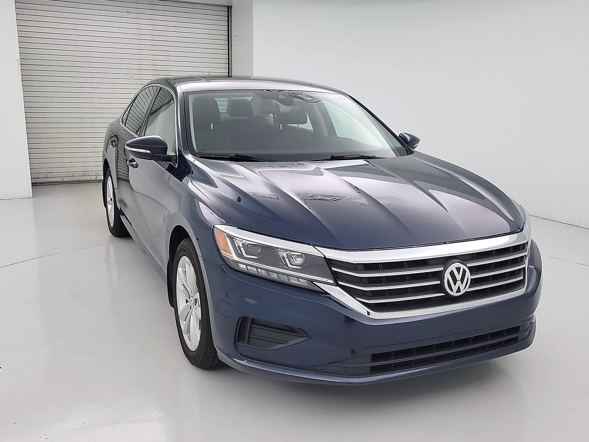 Thumbnail: 2020 Volkswagen Passat - 1
