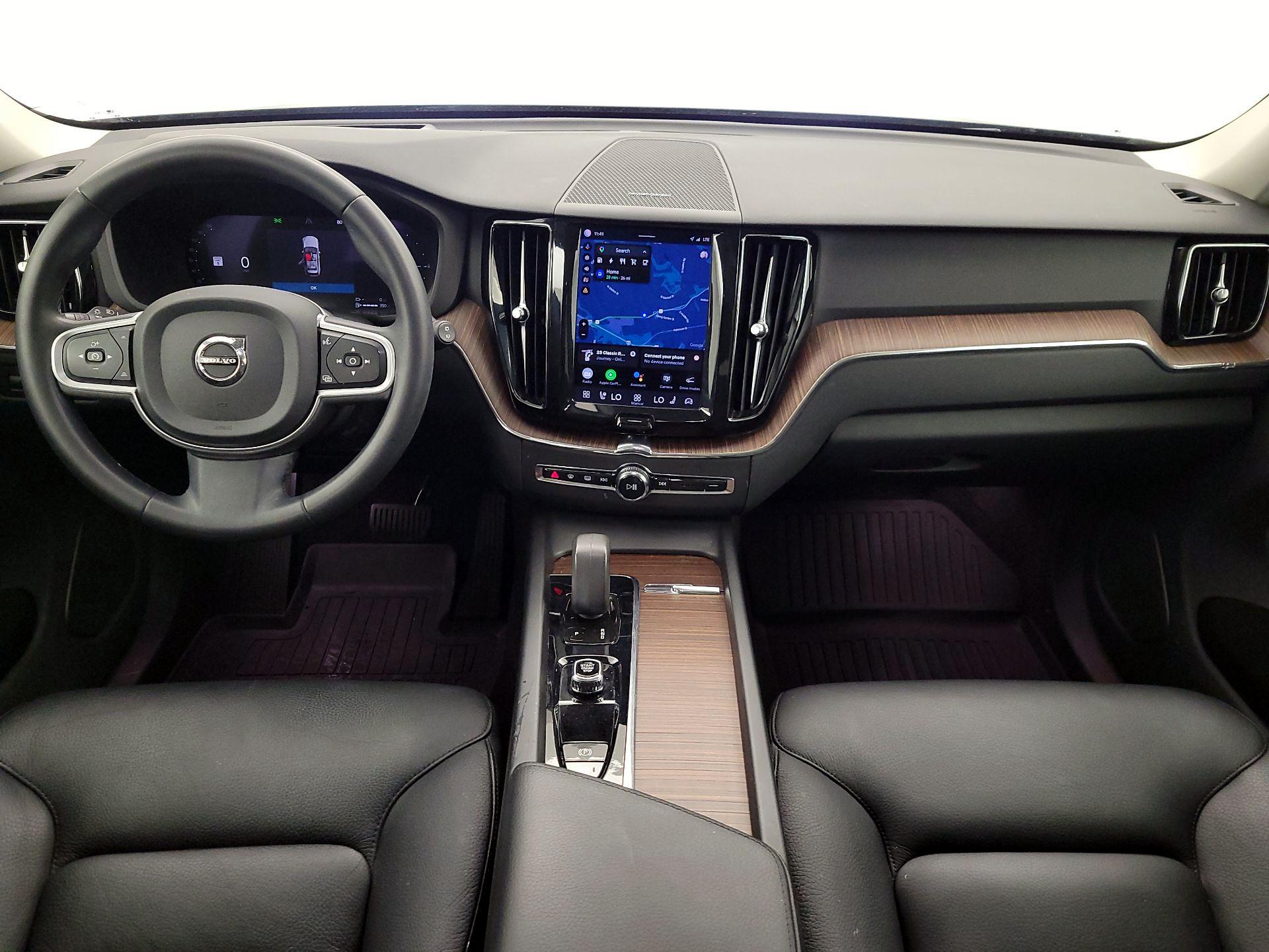 Thumbnail: 2022 Volvo XC60 - 9