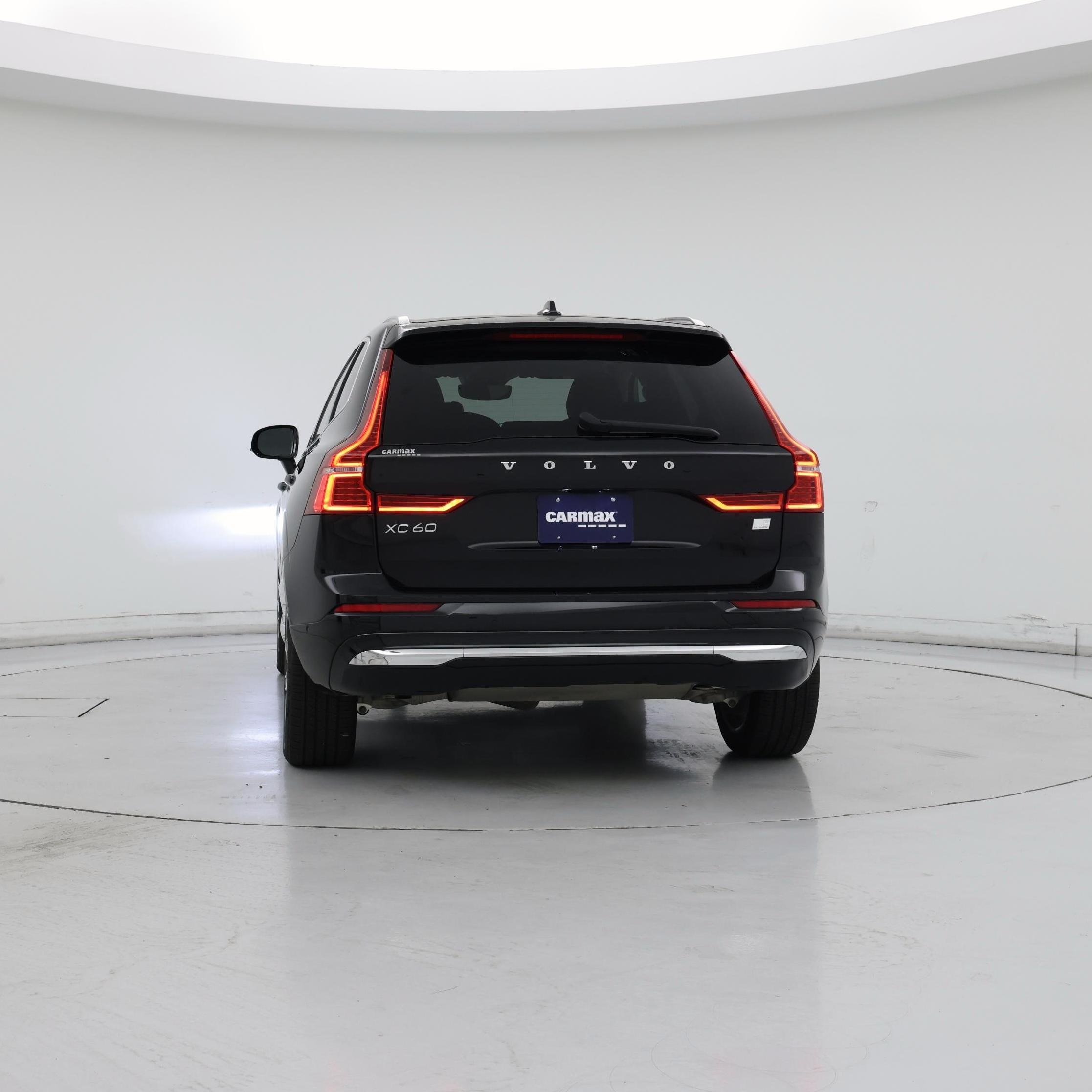 Thumbnail: 2022 Volvo XC60 - 6