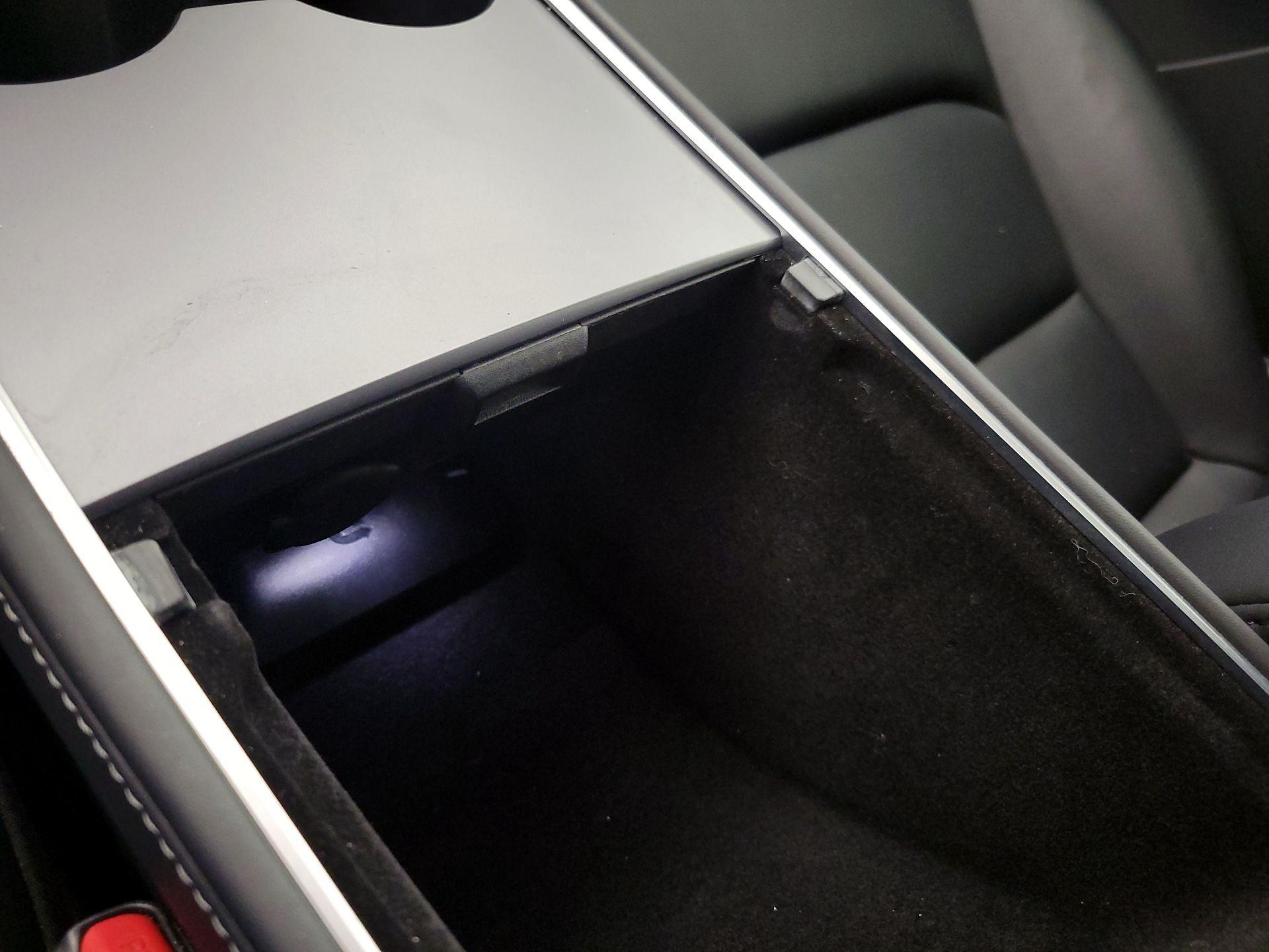 Thumbnail: 2021 Tesla Model Y - 18