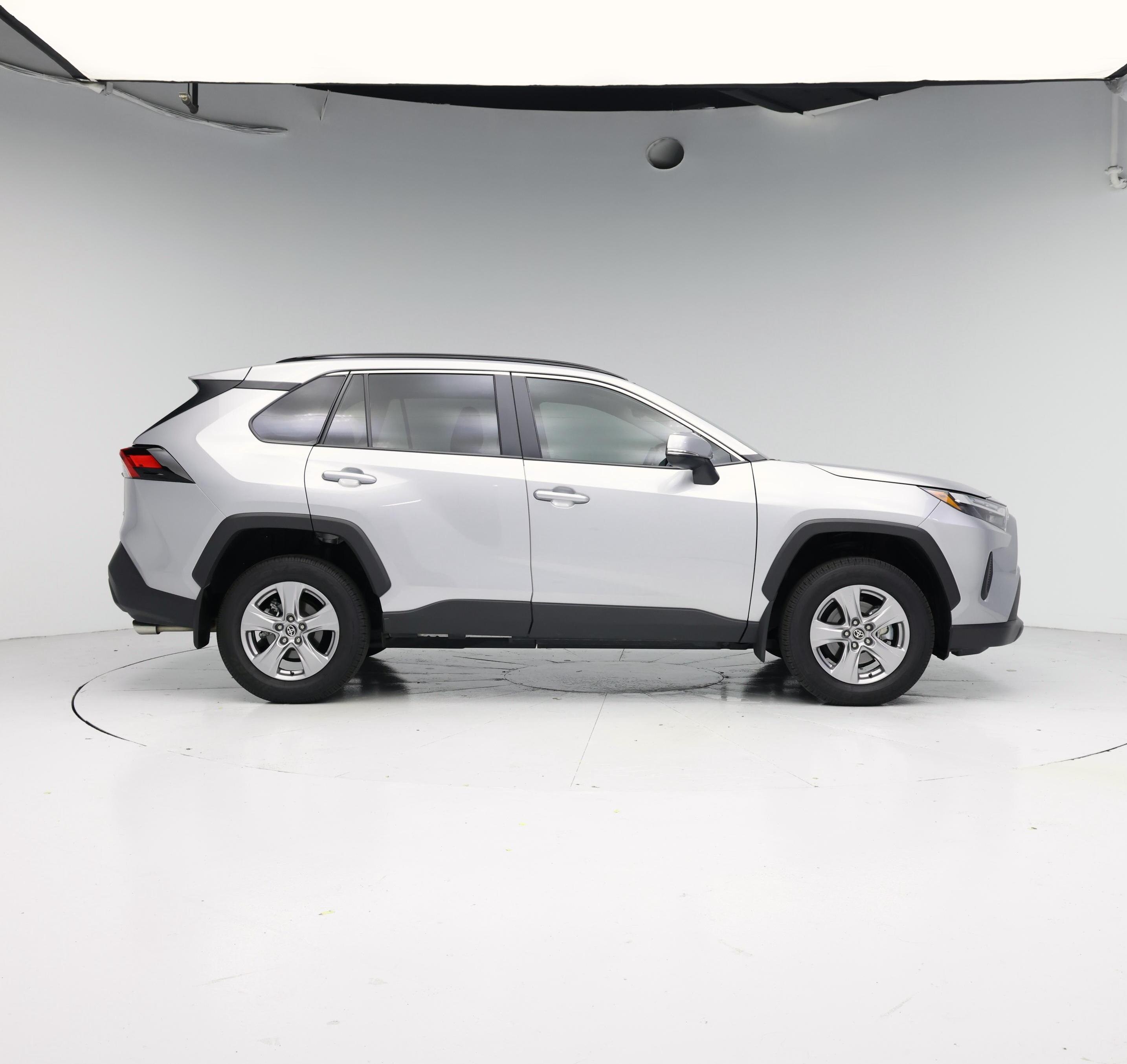 Thumbnail: 2025 Toyota RAV4 - 7