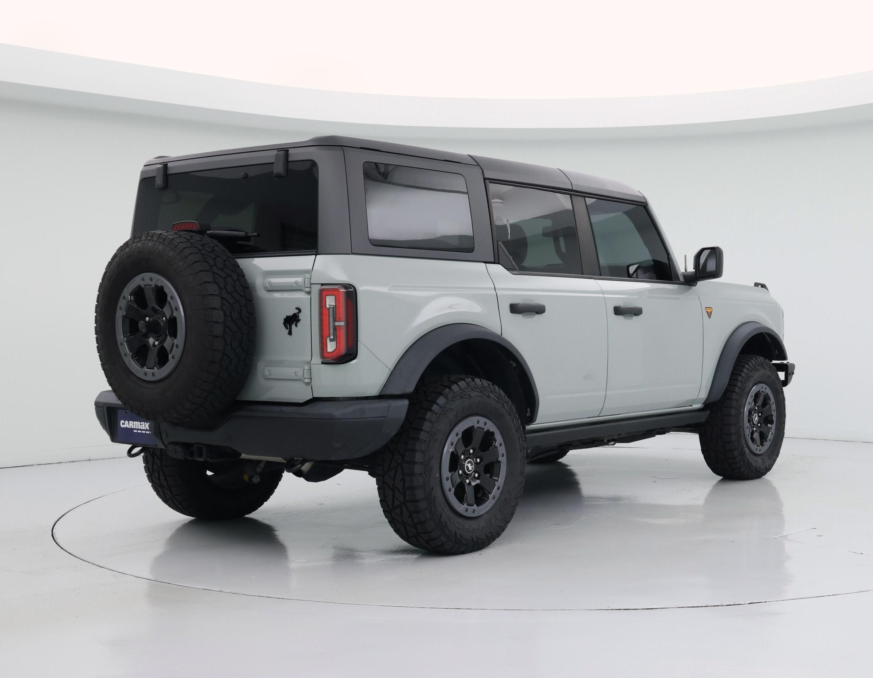 Thumbnail: 2021 Ford Bronco - 8