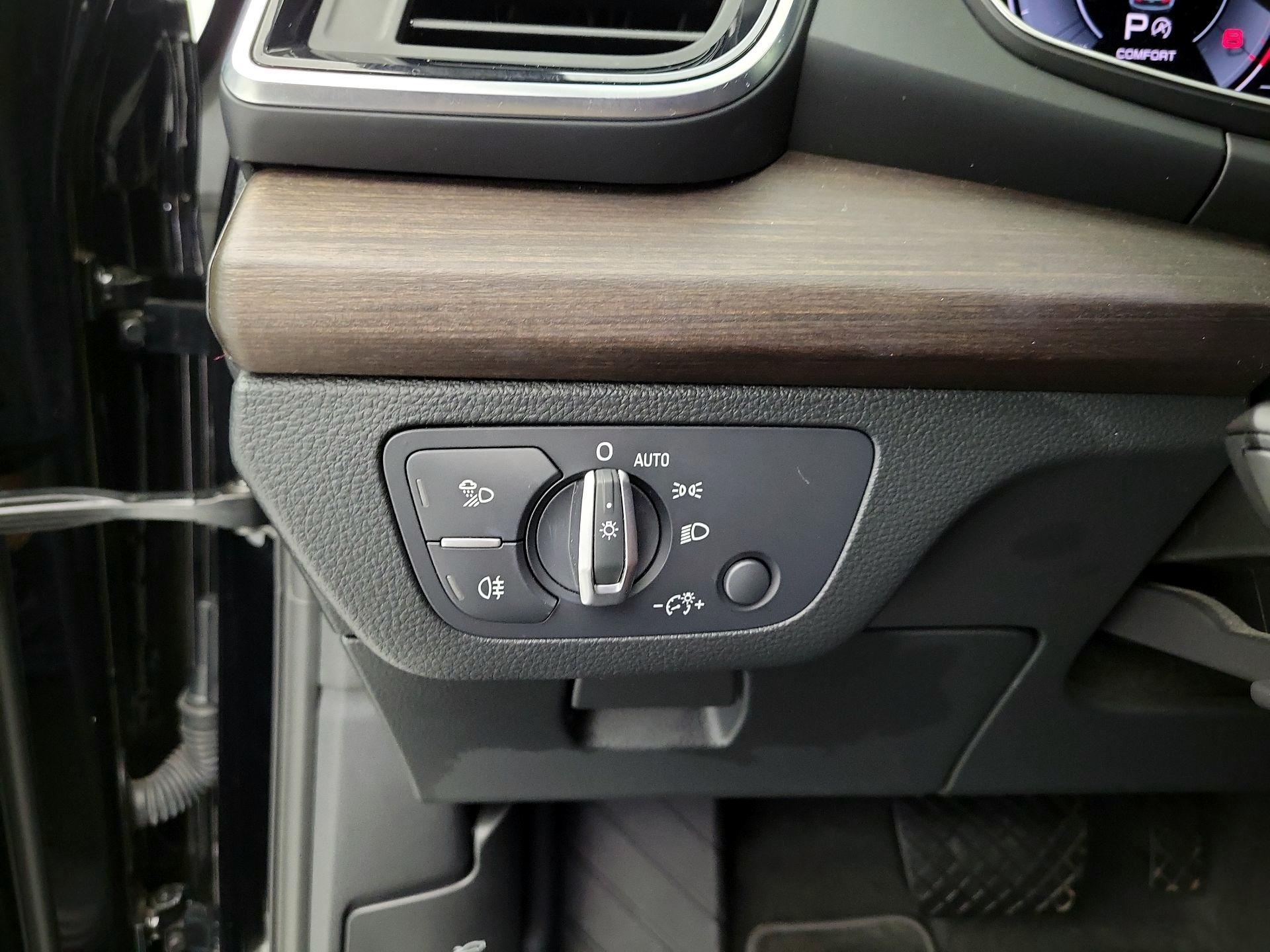Thumbnail: 2021 Audi Q5 - 13