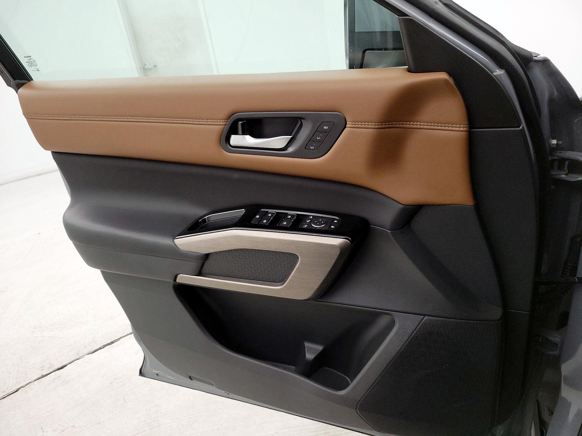 Thumbnail: 2025 Nissan Pathfinder - 12