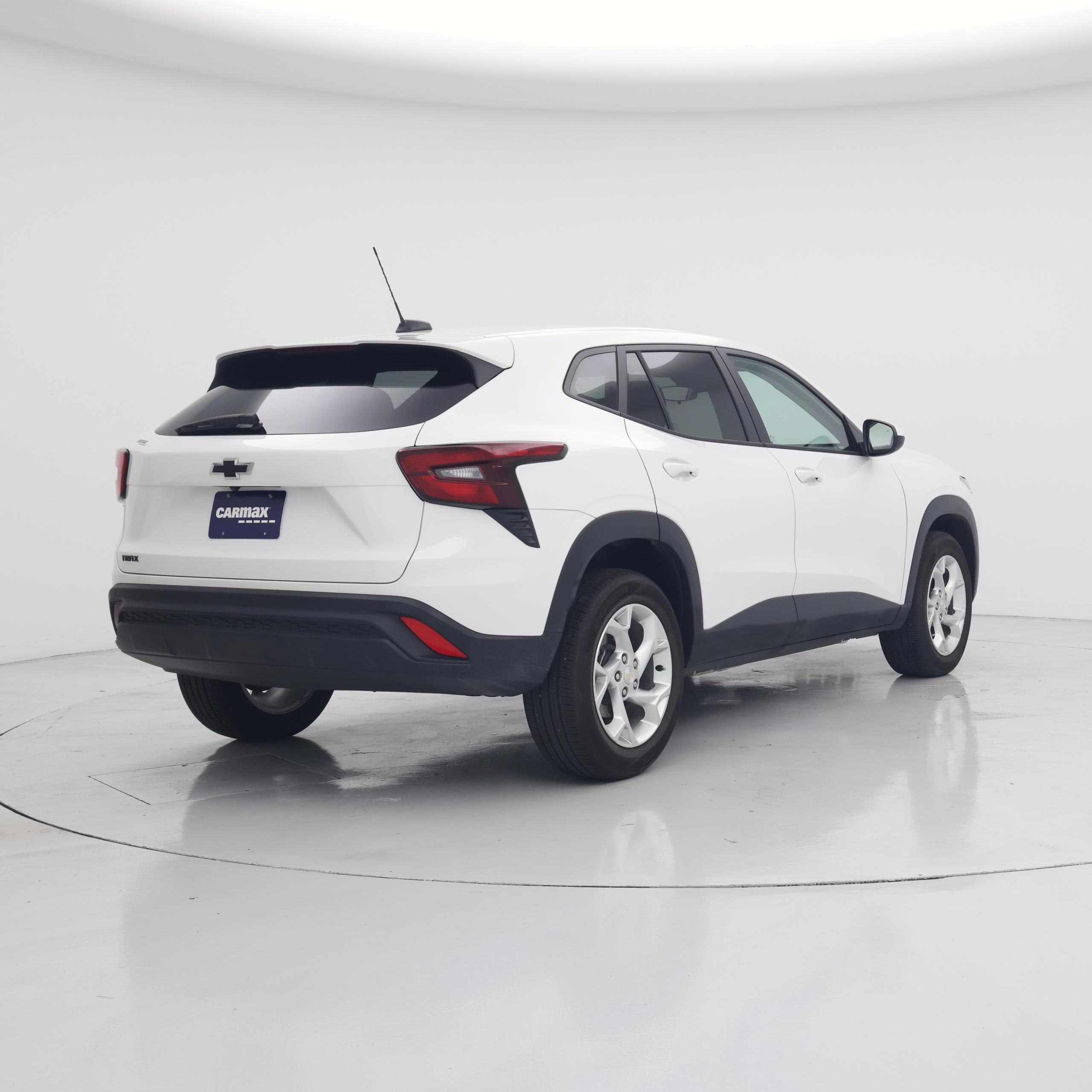 Thumbnail: 2025 Chevrolet Trax - 8